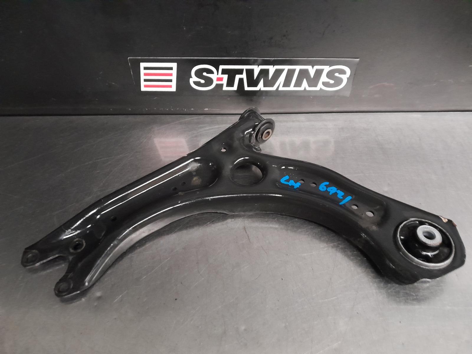 2021 Skoda Kamiq Left Front Lower Control Arm Nw 1.5 Petrol 06/20- 271023