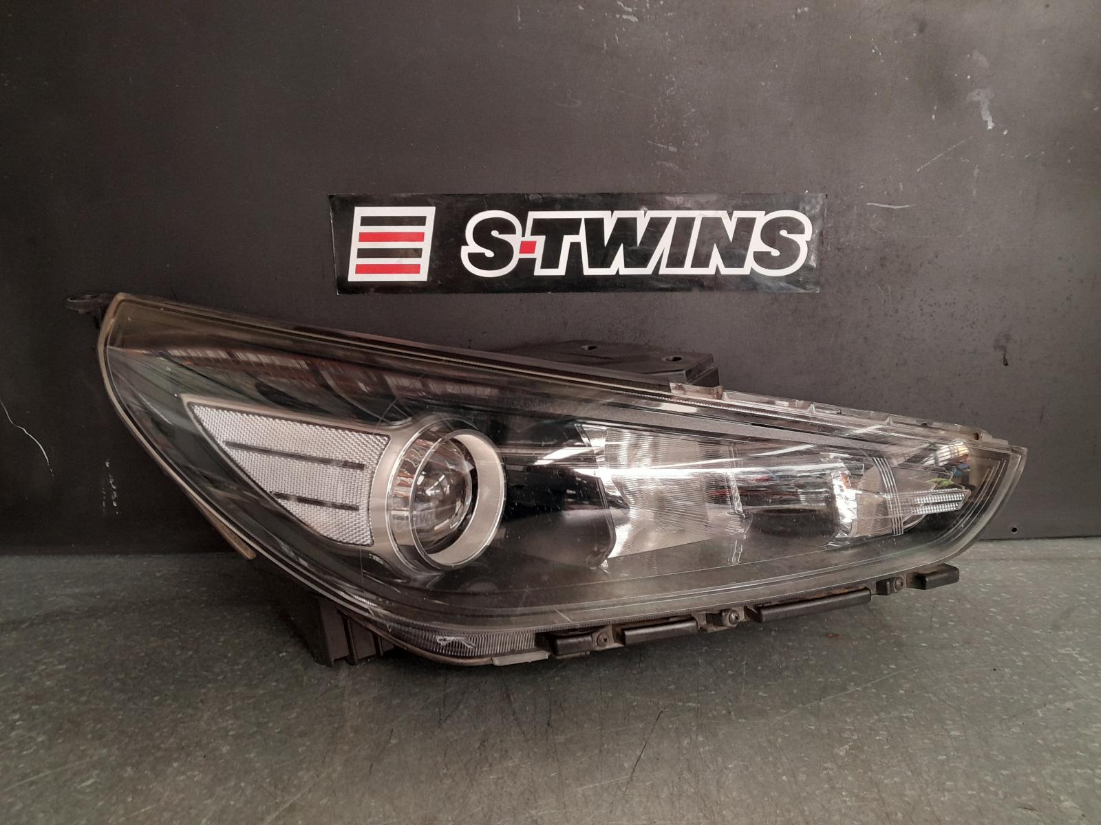 2020 Hyundai I30 Right Headlamp Pd W/ Halogen Type Hatch (S. Korea Vin Kmhh) N Line 03/17-12/23 316684
