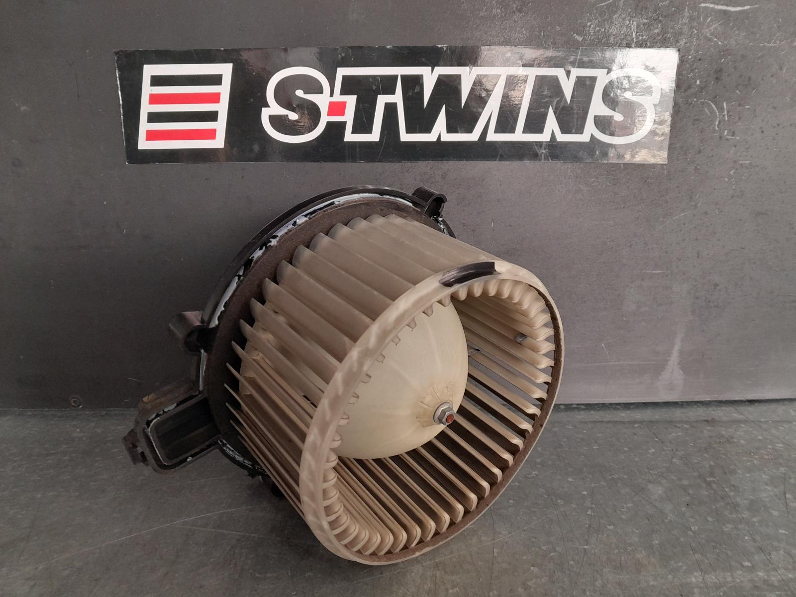 2012 Holden Statesman/Caprice Heater Fan Motor Wm 09/06-04/13 318019