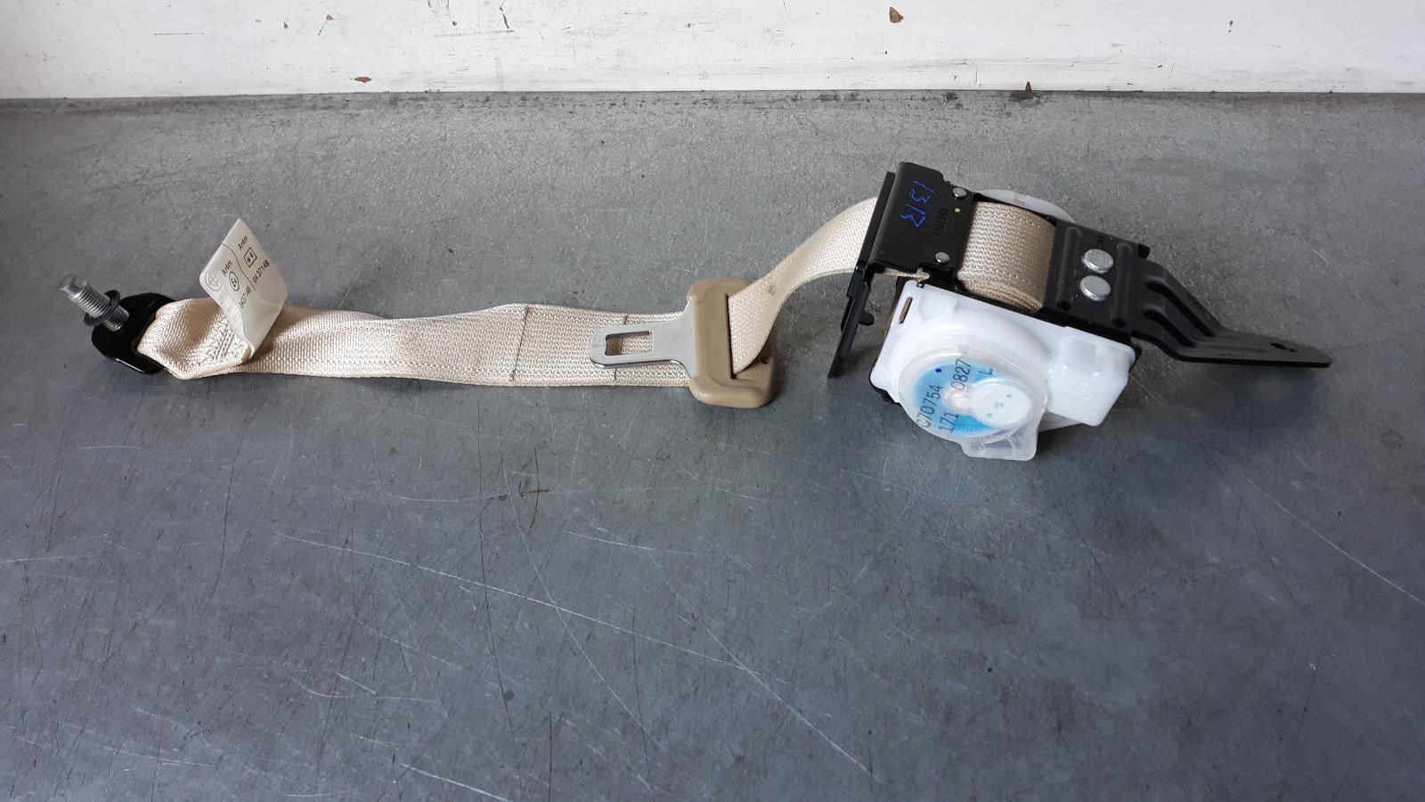 2009 Honda Accord Seat Belt Stalk Lh Rear Seat Belt Only Ivory 8Th Gen (Vin Mrhcp) 02/08-05/13 52798