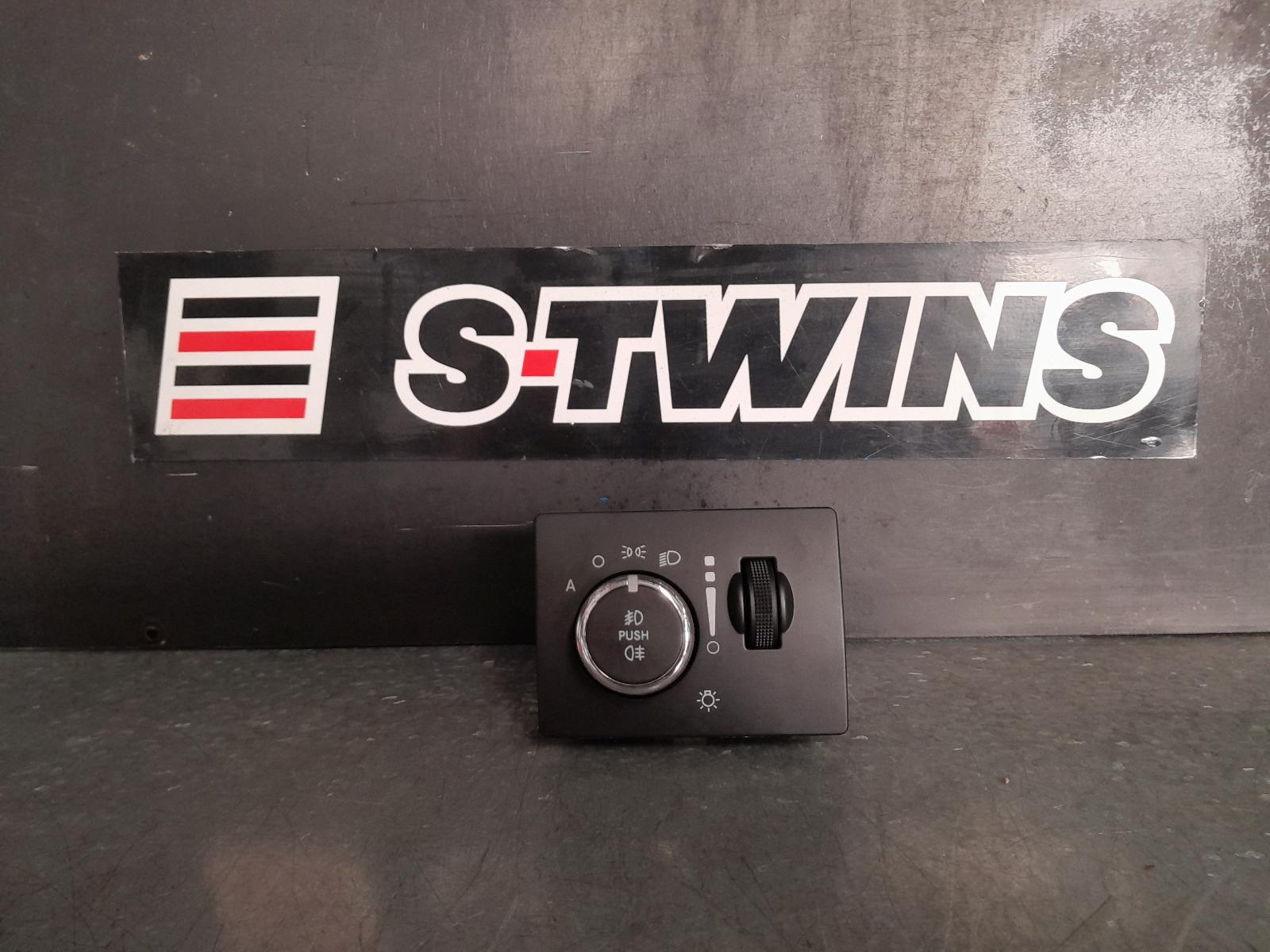 2017 Jeep Grandcherokee Combination Switch Headlamp Switch Wk 10/10-02/22 339307