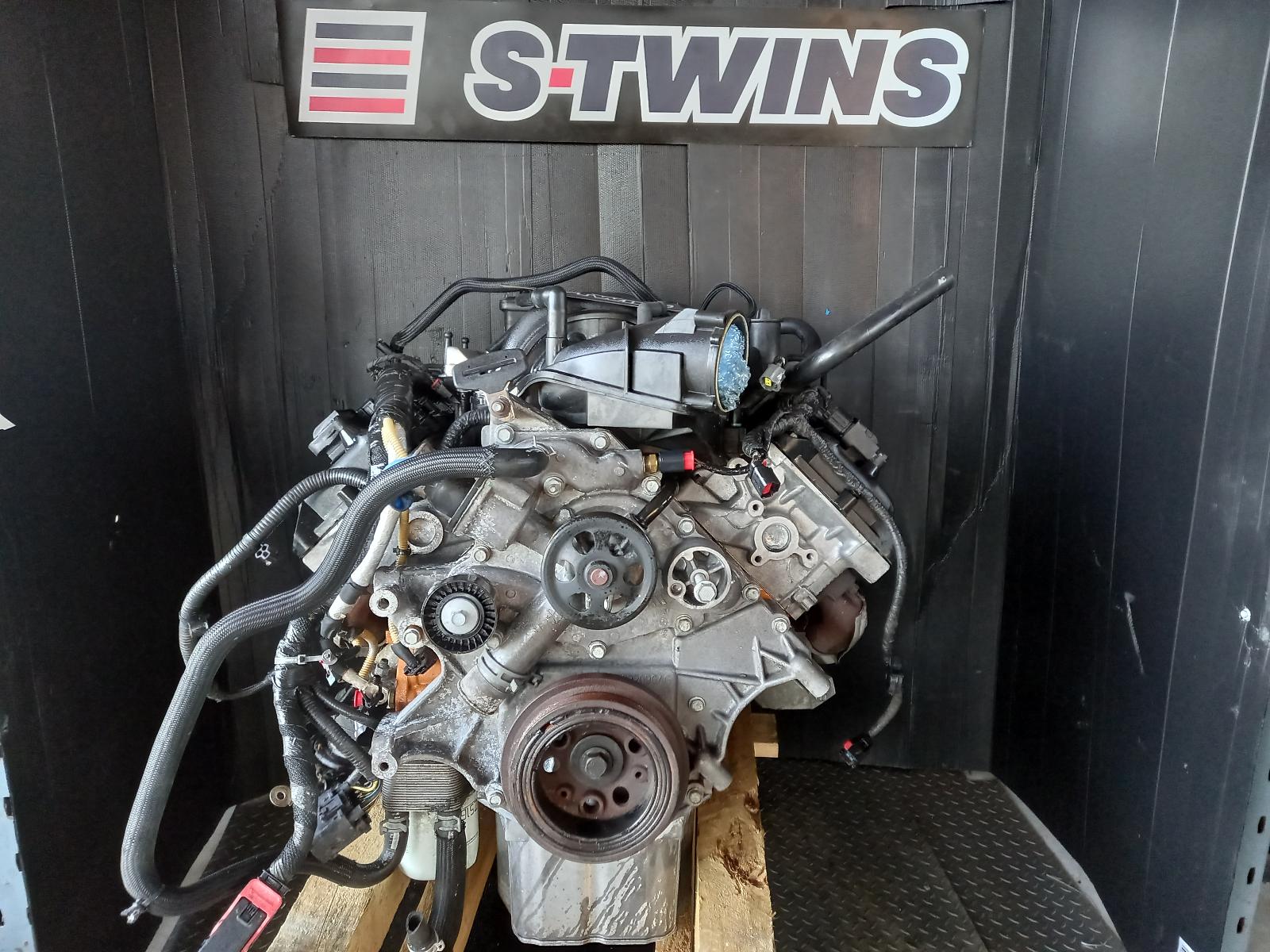2012 JEEP GRANDCHEROKEE ENGINE PETROL, 6.4, WK, 01/12- 0000107511