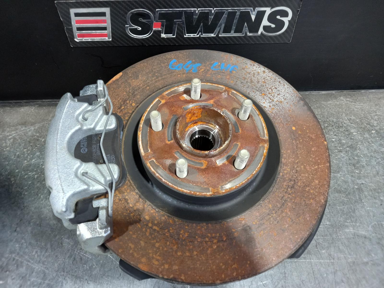 2022 FORD ESCAPE LEFT FRONT HUB ASSEMBLY ZH, FWD, 06/20- 0000224400
