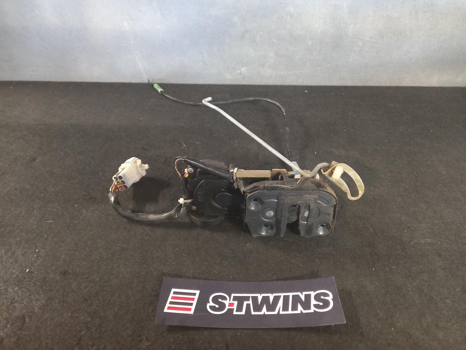 2003 FORD FALCON DOOR BOOT GATE LOCK BA MKI-BF, LEFT FRONT DOOR LOCK, GREY PLUG TYPE, 10/02-09/10 0000124181