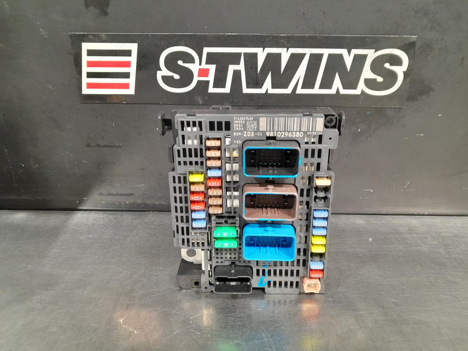 2015 PEUGEOT 308 FUSE BOX T9, 10/14-05/21 0000300831