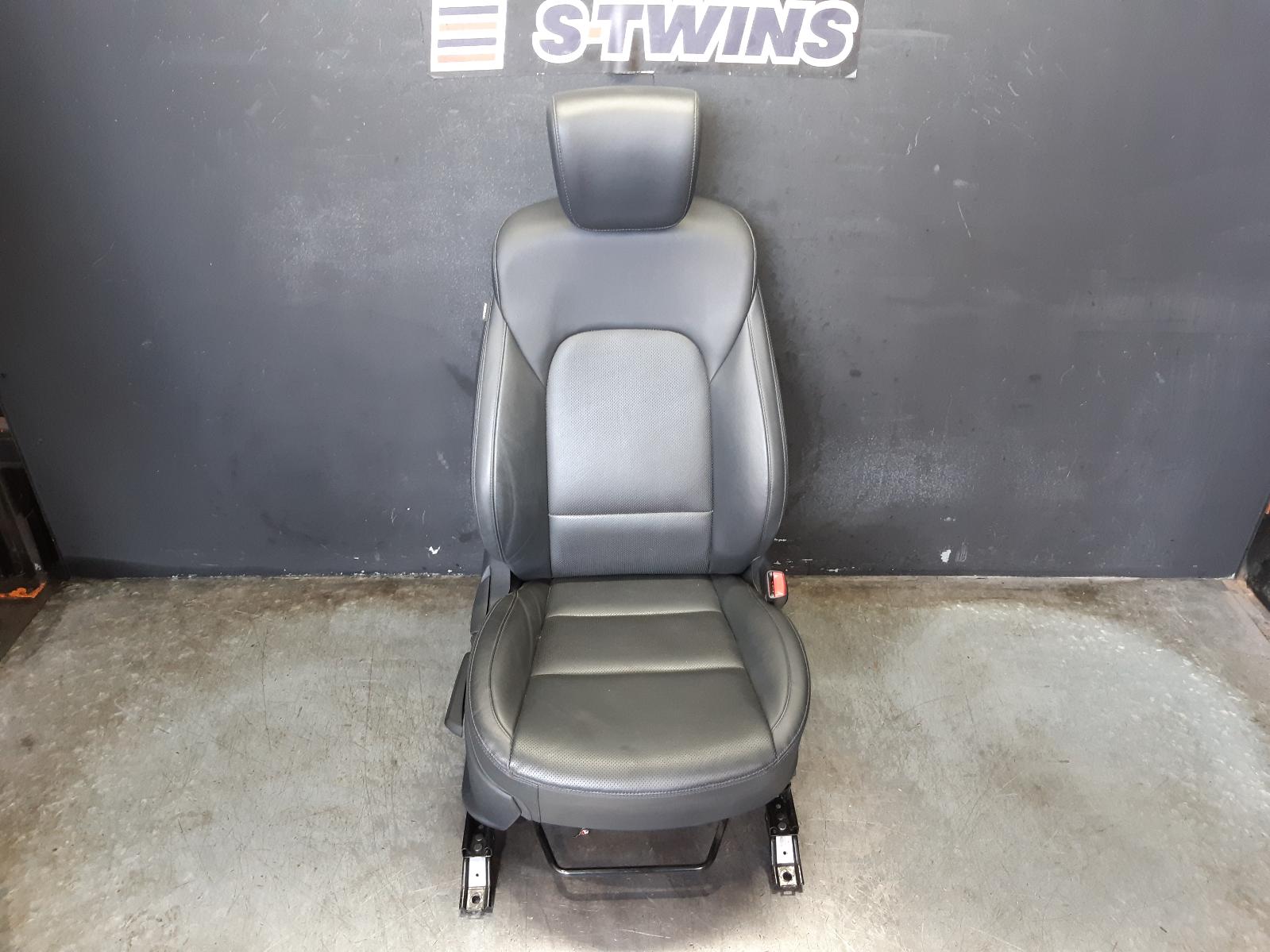2017 HYUNDAI SANTA FE FRONT SEAT RH FRONT, DM, LEATHER, GREY, 06/12-02/18 0000173171