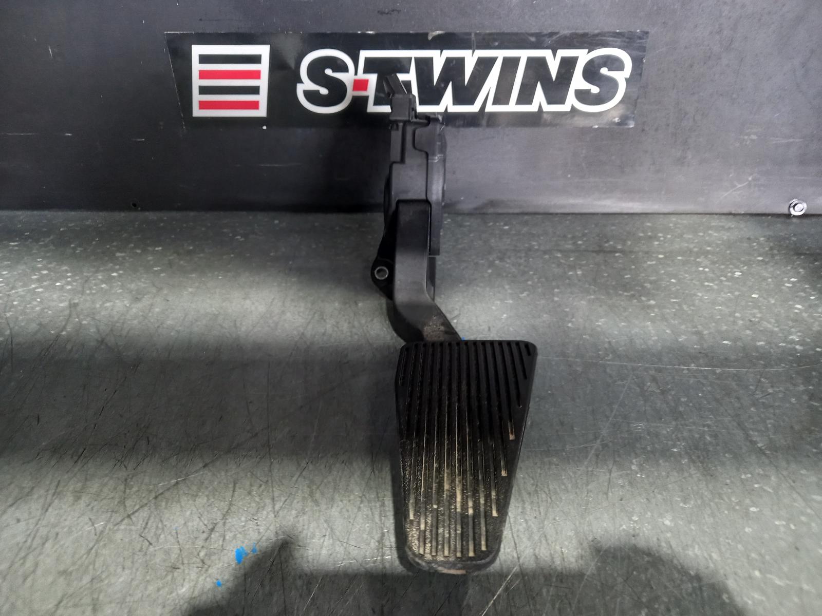 2020 RAM 1500 PEDAL ASSEMBLY DS, 5.7, PETROL, ACCELERATOR PEDAL, 01/16-12/23 0000340636