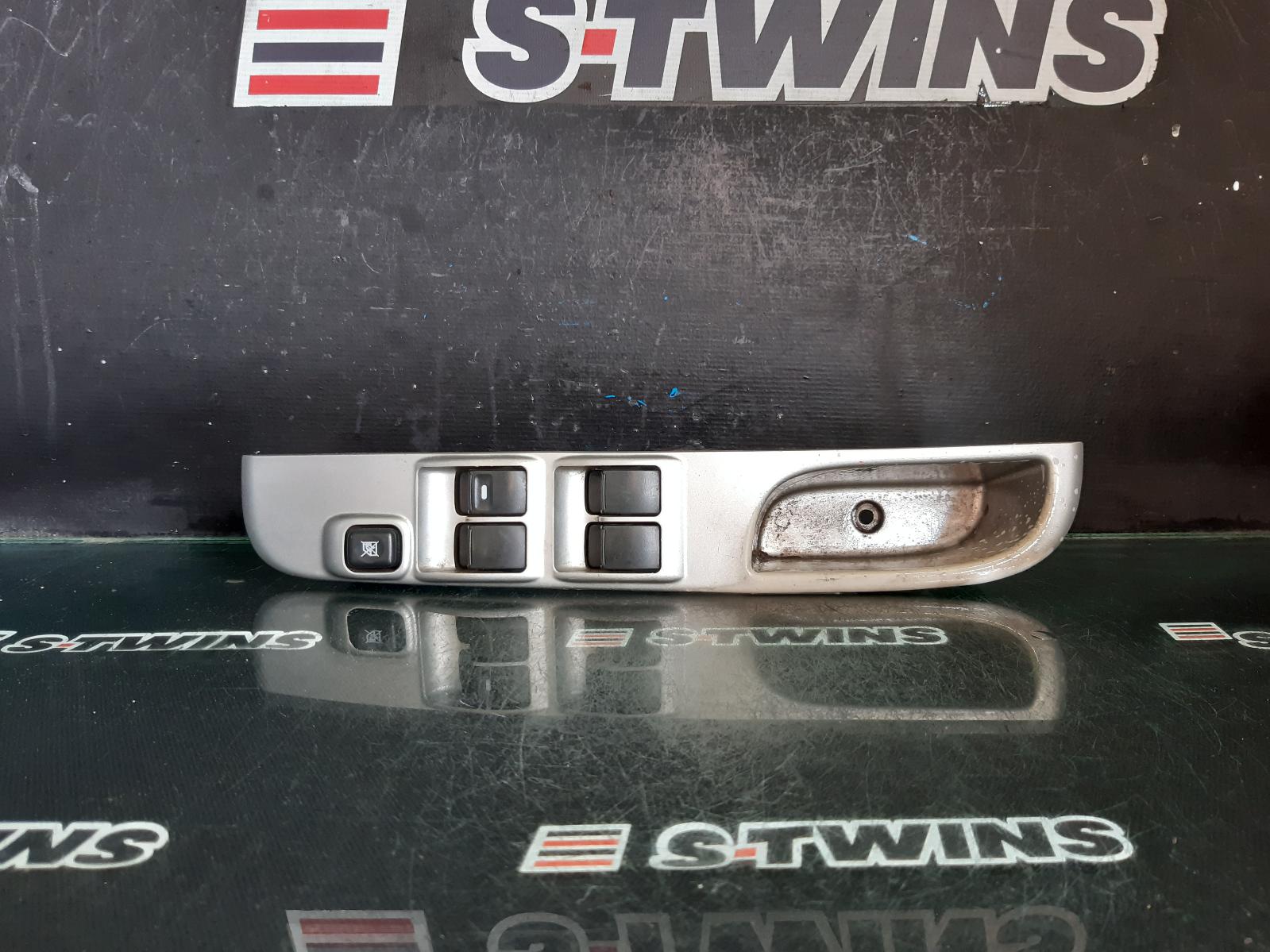 Gallery image 1