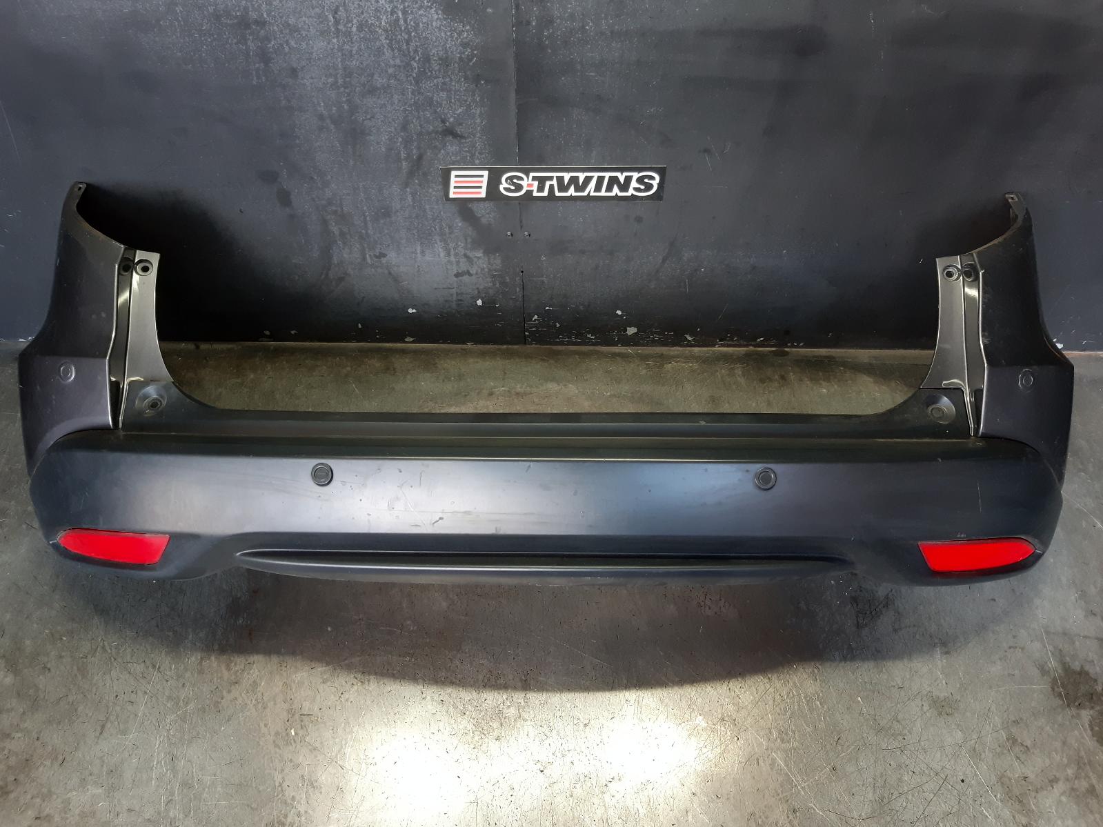 2016 HONDA HRV REAR BUMPER RU5, BUMPER BAR (3 PIECE), W/ PARK SENSOR TYPE, NON RS, 12/14-10/21 0000353831