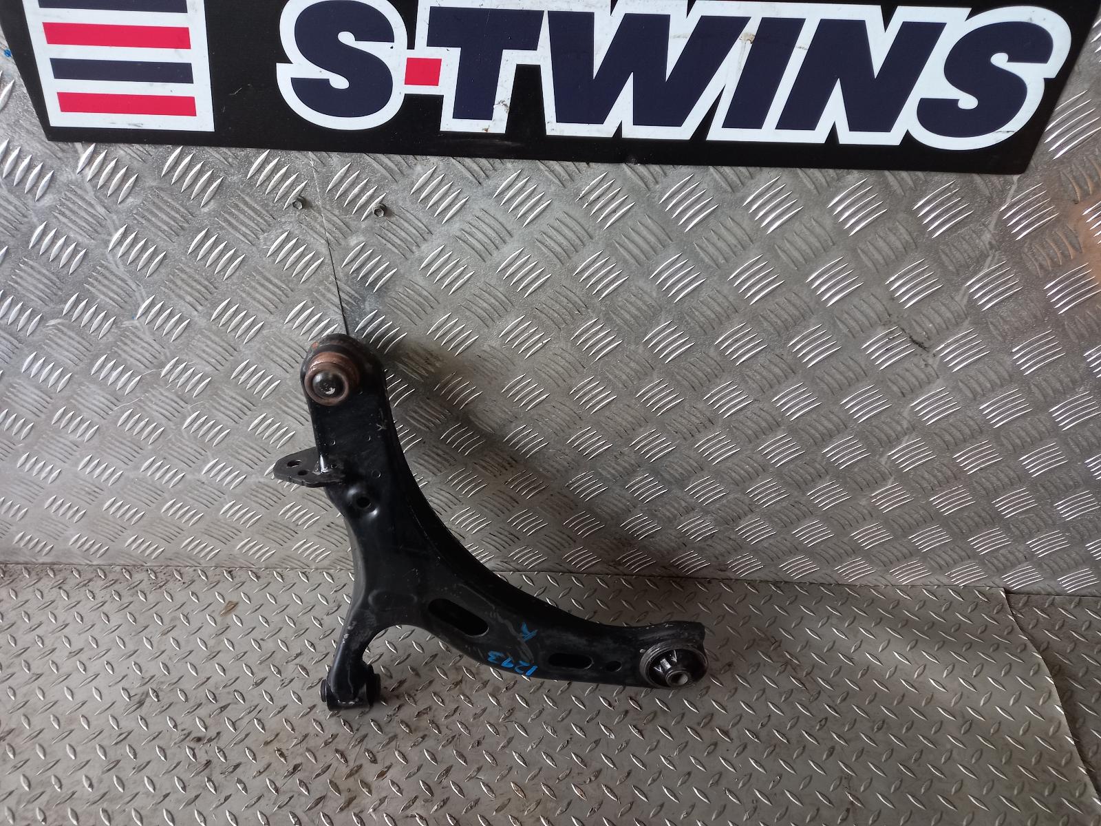 2013 SUBARU LIBERTY RIGHT FRONT LOWER CONTROL ARM 5TH GEN, 03/12-11/14 0000058762