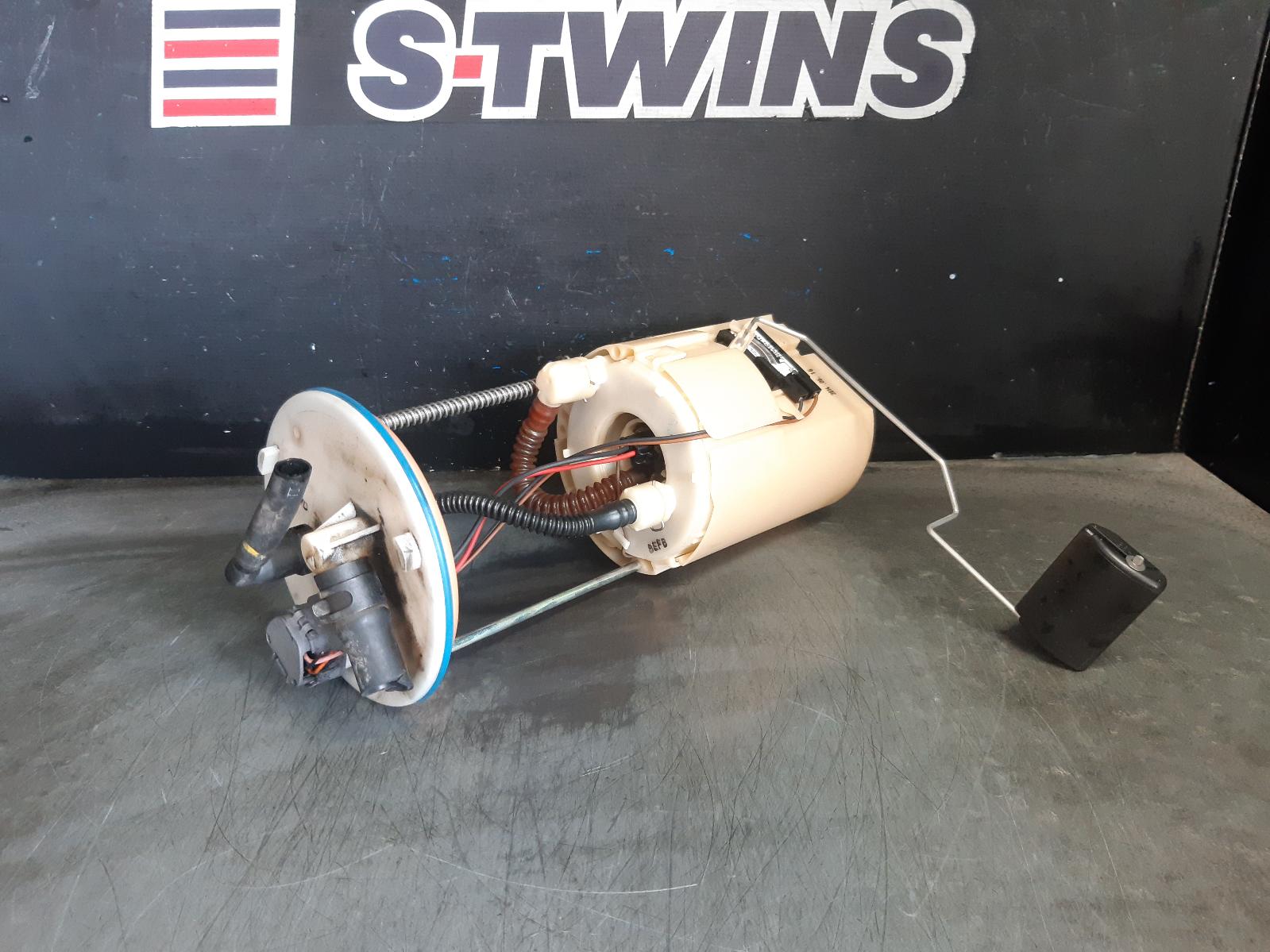 2014 HYUNDAI IX35 FUEL PUMP PUMP & SENDER ASSY, PETROL, 2.0, G4NC, LM SERIES, 06/13-01/16 0000372901
