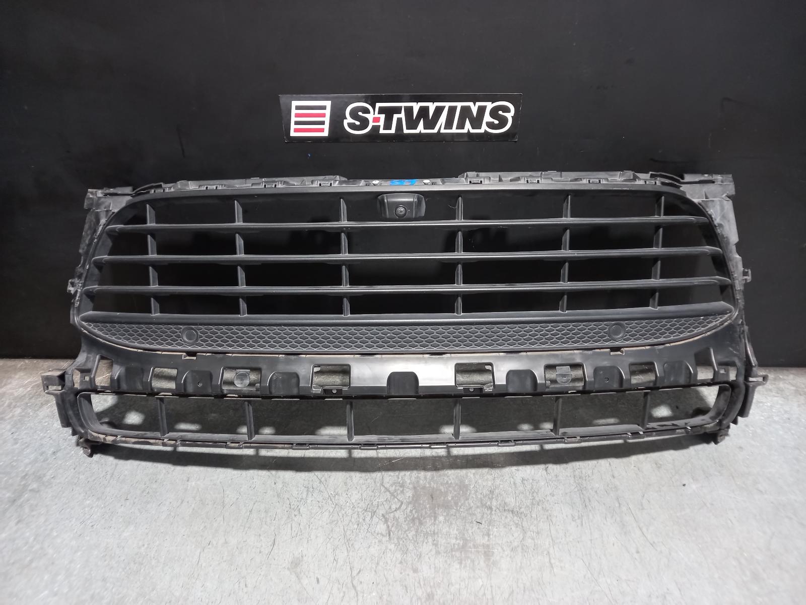 2019 PORSCHE MACAN GRILLE BUMPER GRILLE (CENTRE), STANDARD/S, 95B, 06/14-04/21 0000313052