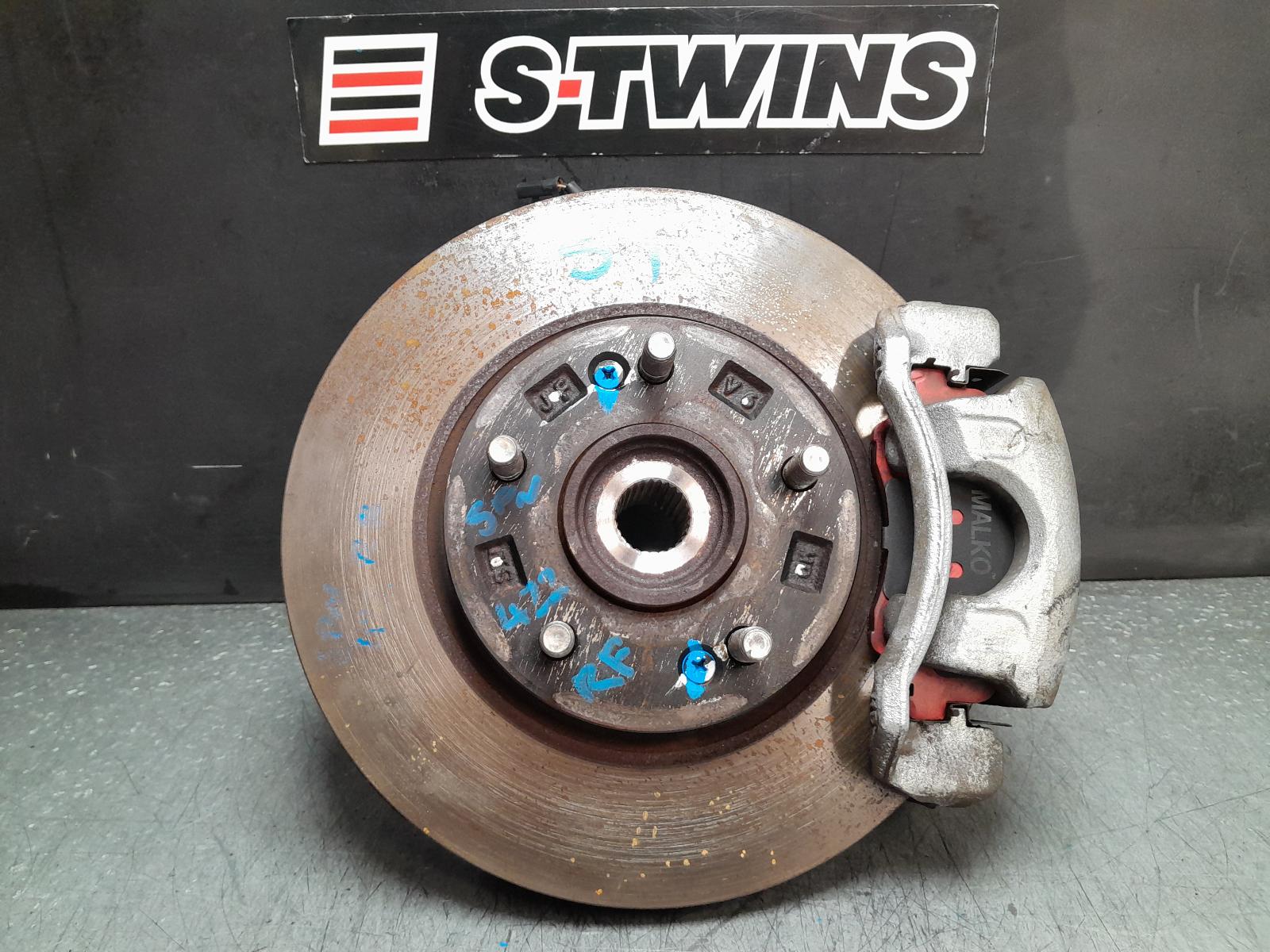 2014 HYUNDAI I30 RIGHT FRONT HUB ASSEMBLY GD, 5DR HATCH, 03/12-04/17 0000376202