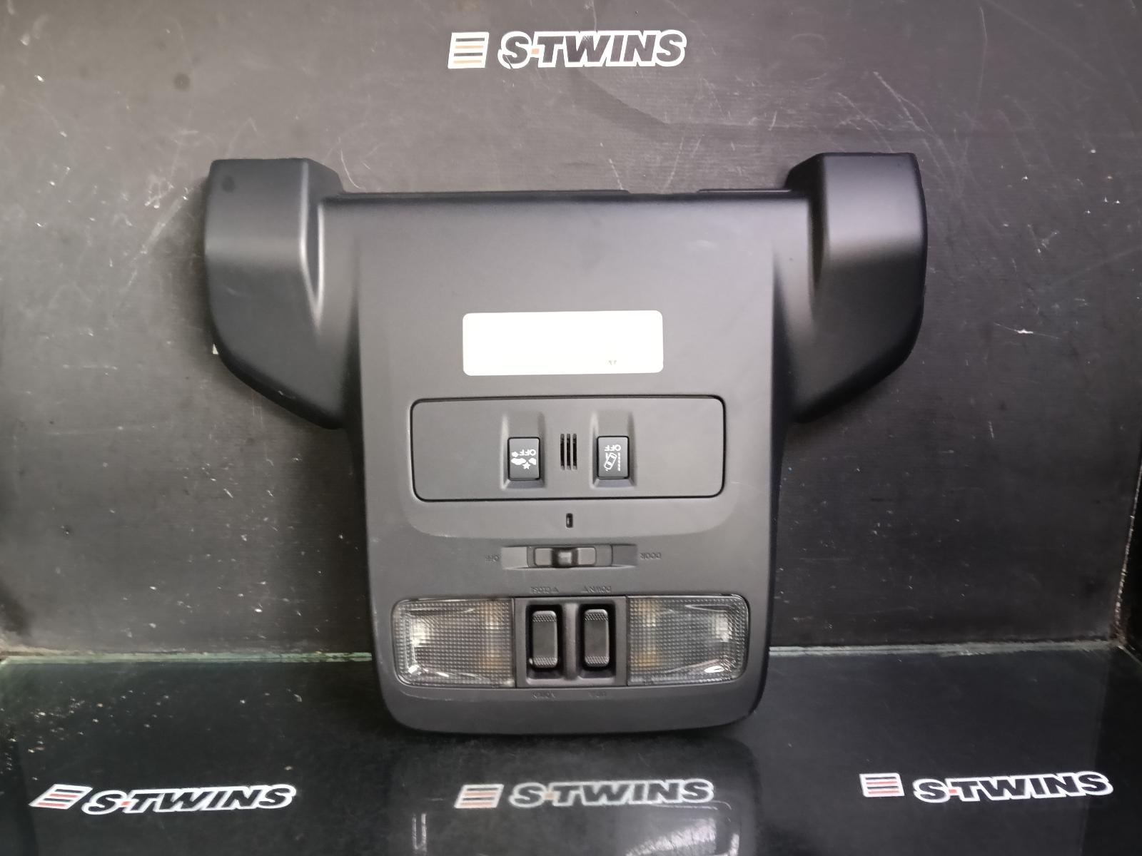 2017 SUBARU WRX COURTESY LIGHT V1, 03/14-10/21 0000385374