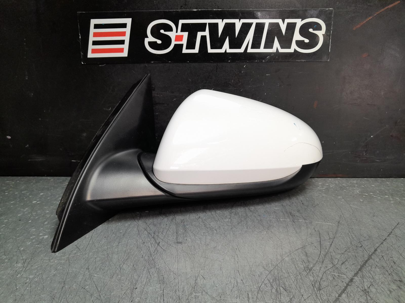 2019 HYUNDAI I30 LEFT DOOR MIRROR PD, HATCH (S.KOREA VIN KMHH), W/ MANUAL FOLD, NON INDICATOR, NON BLIND SPOT TYPE, 03/17-12/23 0000371457