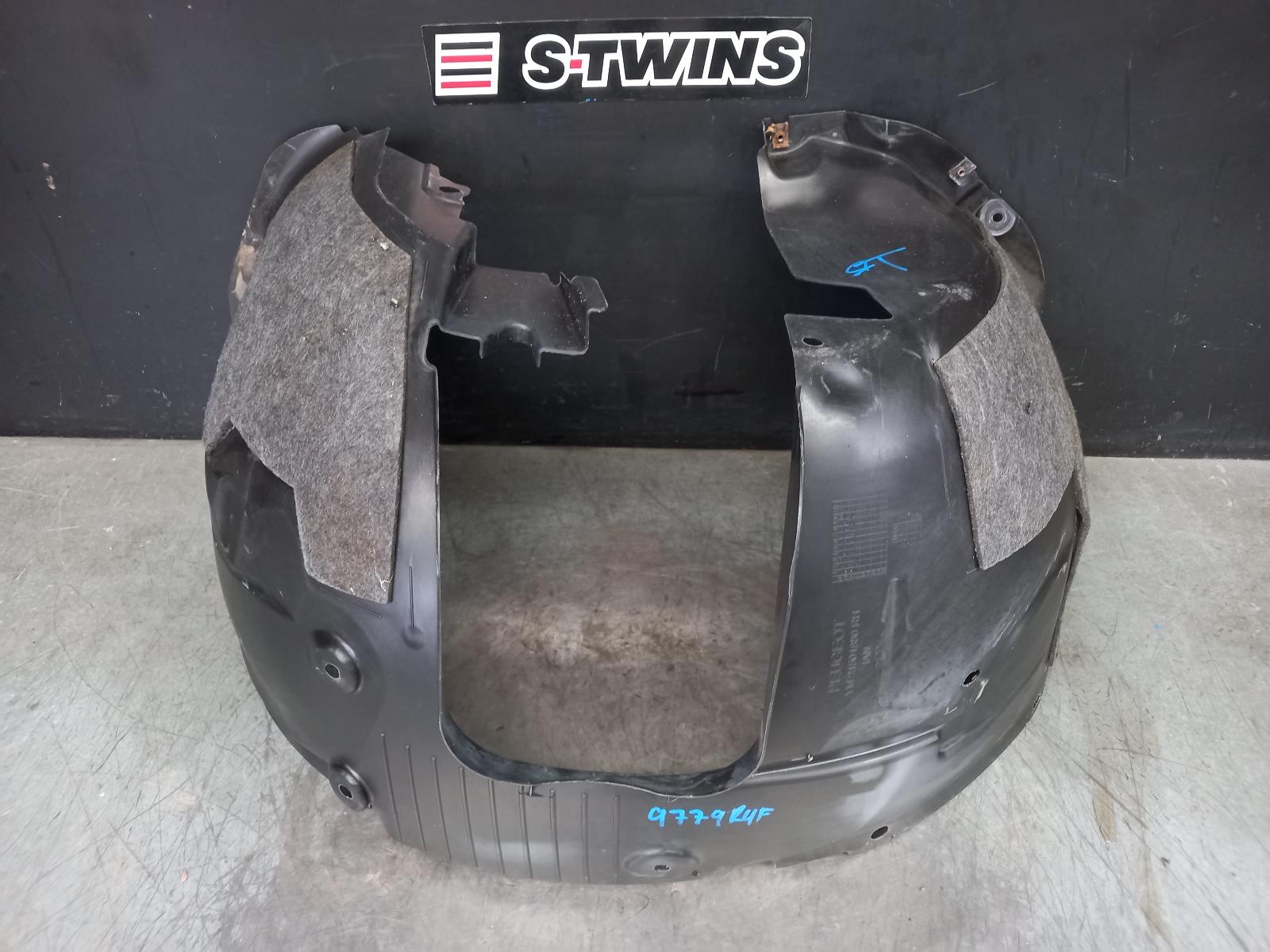 2014 PEUGEOT RCZ RIGHT GUARD LINER 09/10- 0000389785