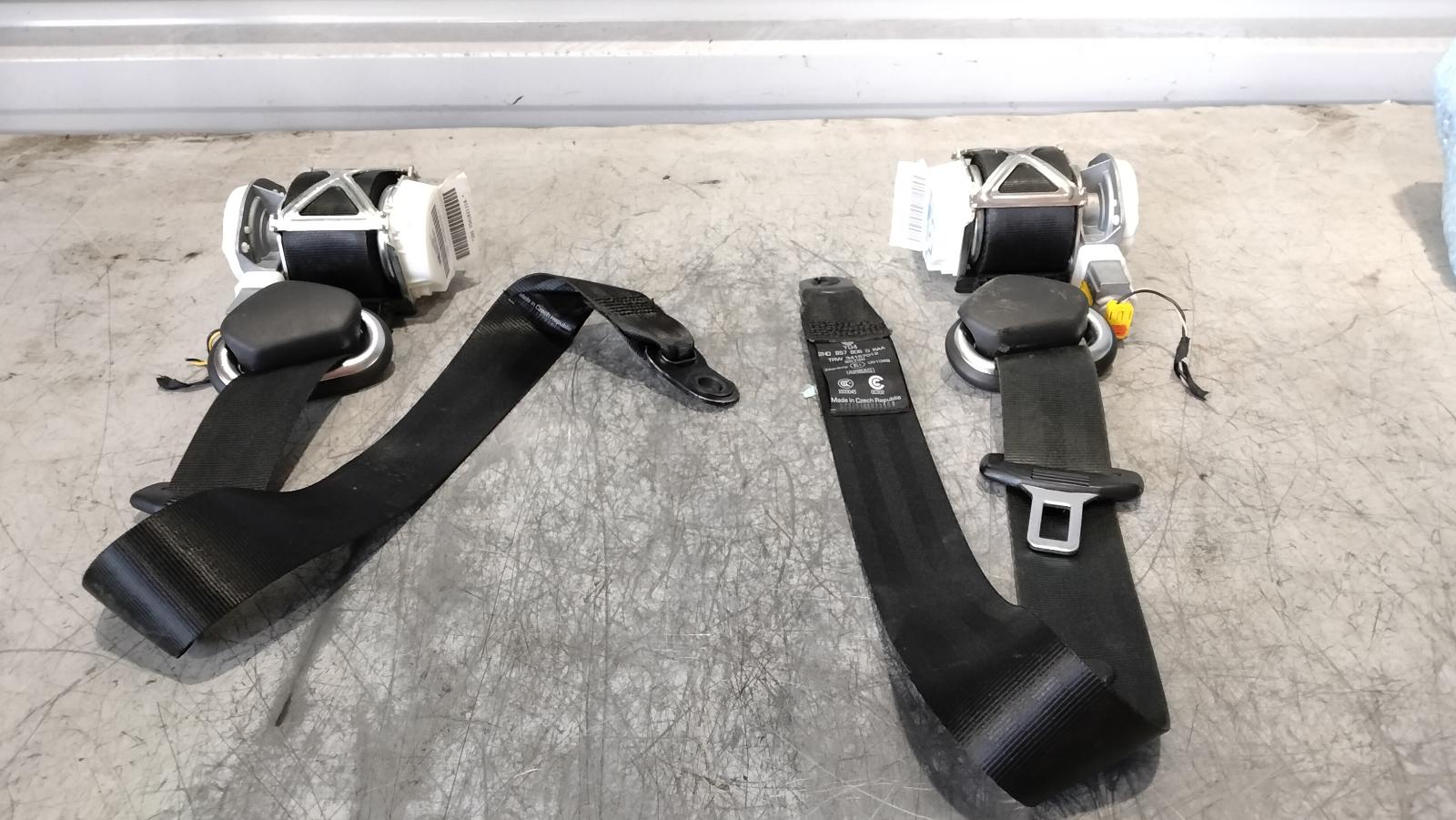 2018 VOLKSWAGEN AMAROK SEAT BELT STALK RH FRONT, SEAT BELT ONLY, 2H, 10/10-09/22 0000384185