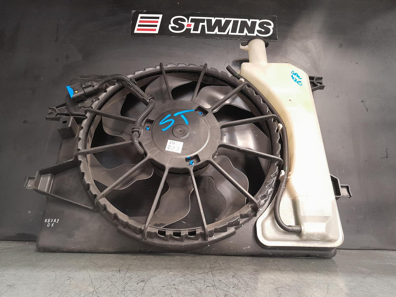 2015 HYUNDAI I30 FAN RADIATOR FAN, 1.8/2.0, PETROL, GD, 04/15-02/17 0000375805