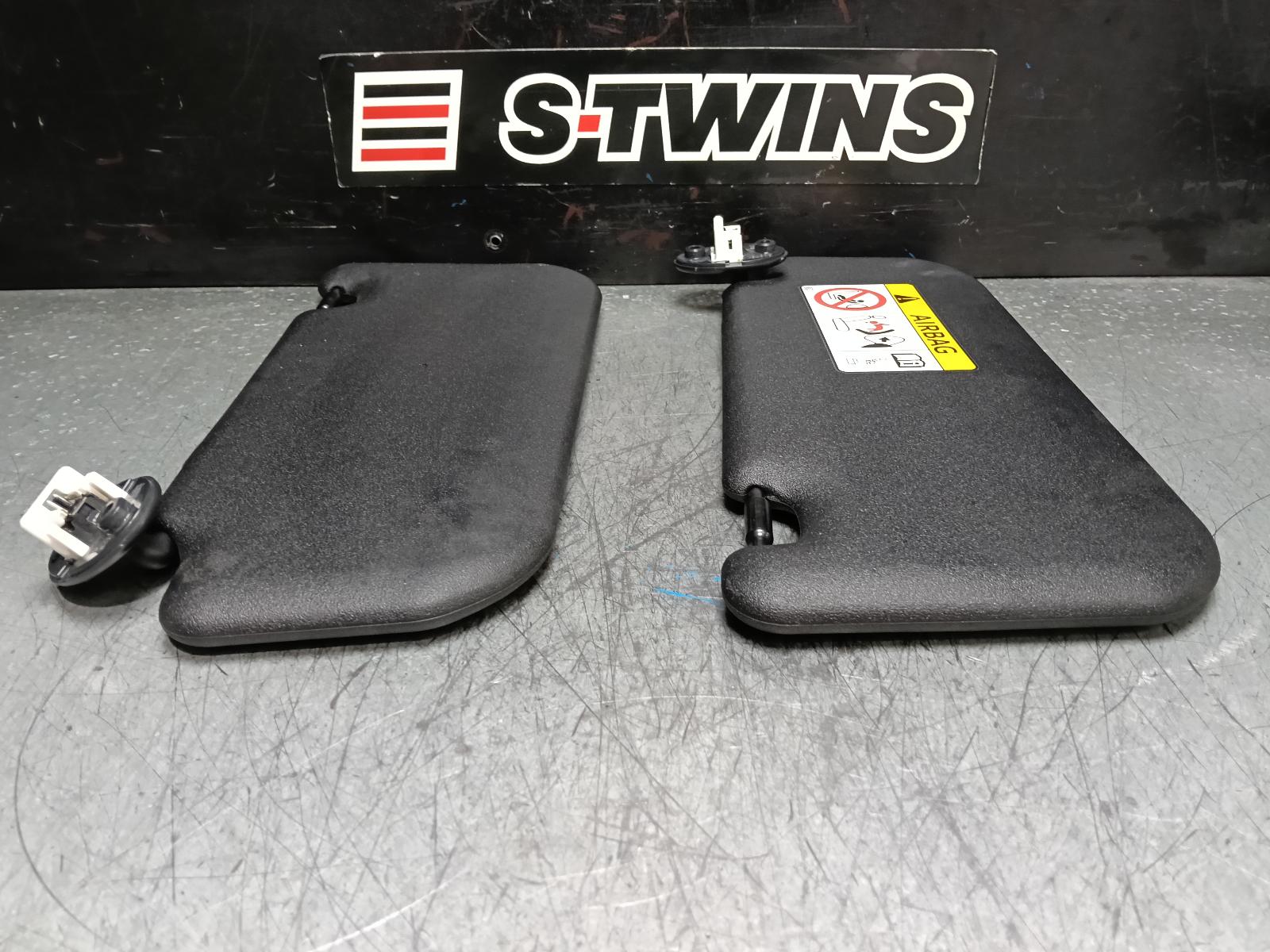 2018 TOYOTA C-HR SUNVISOR PAIR, GEN 1, 12/16-09/23 0000384944