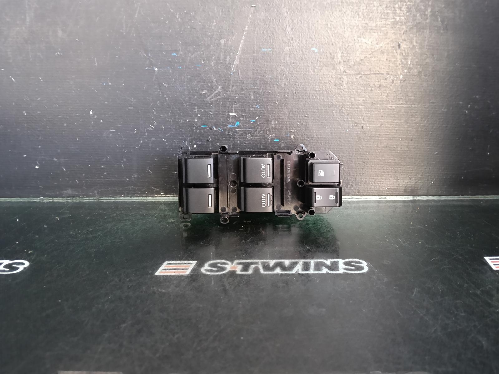 2016 HONDA HRV PWR DR WIND SWITCH RH FRONT (MASTER SWITCH), AUTO TYPE (TWO WINDOWS), RU5, 12/14-10/21 0000389221