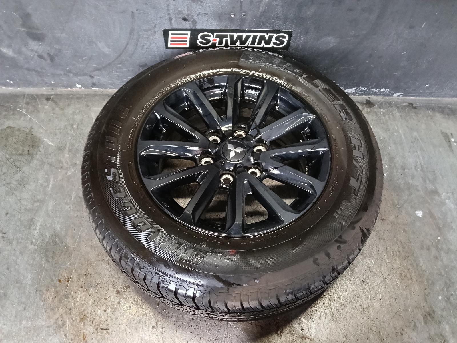2018 MITSUBISHI TRITON WHEEL MAG FACTORY, 17X7.5IN, BLACK, MQ-MR, 11/17-10/23 0000403910