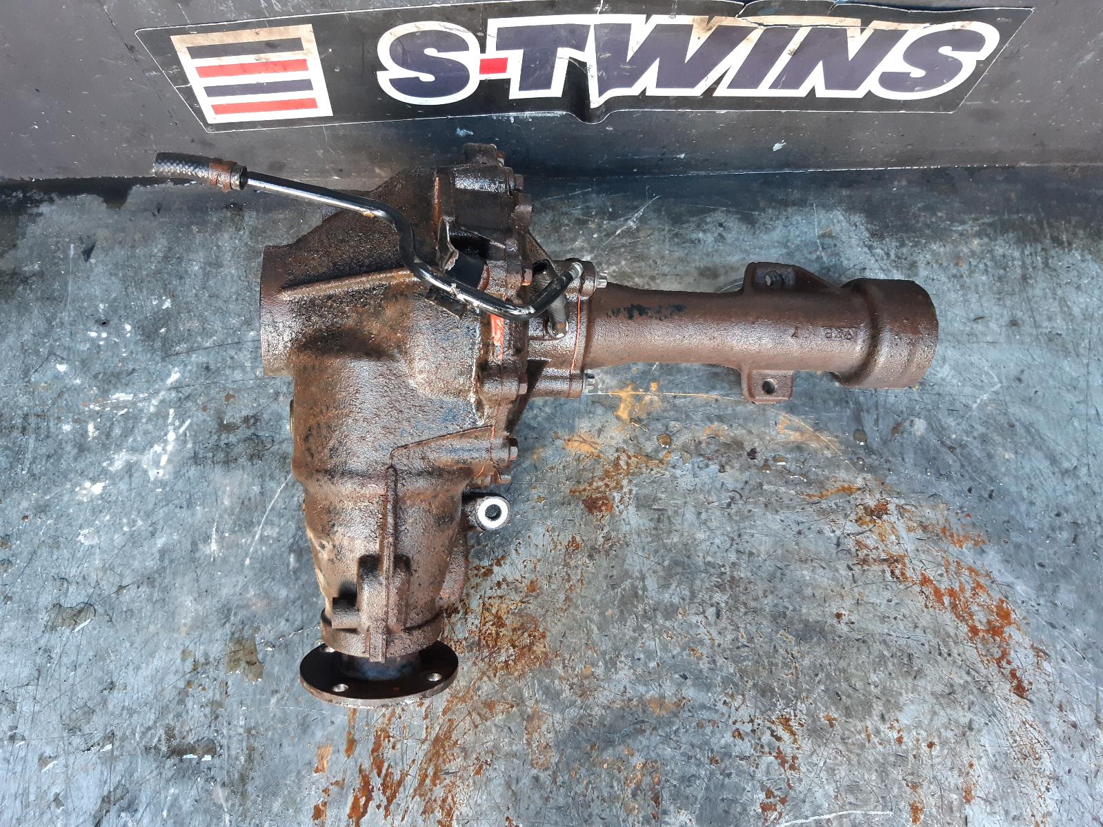 2010 TOYOTA PRADO DIFFERENTIAL CENTRE FRONT, 4.0, PETROL, 150 SERIES, 3.727 RATIO (A01B CODE), 08/09-05/15 0000351495