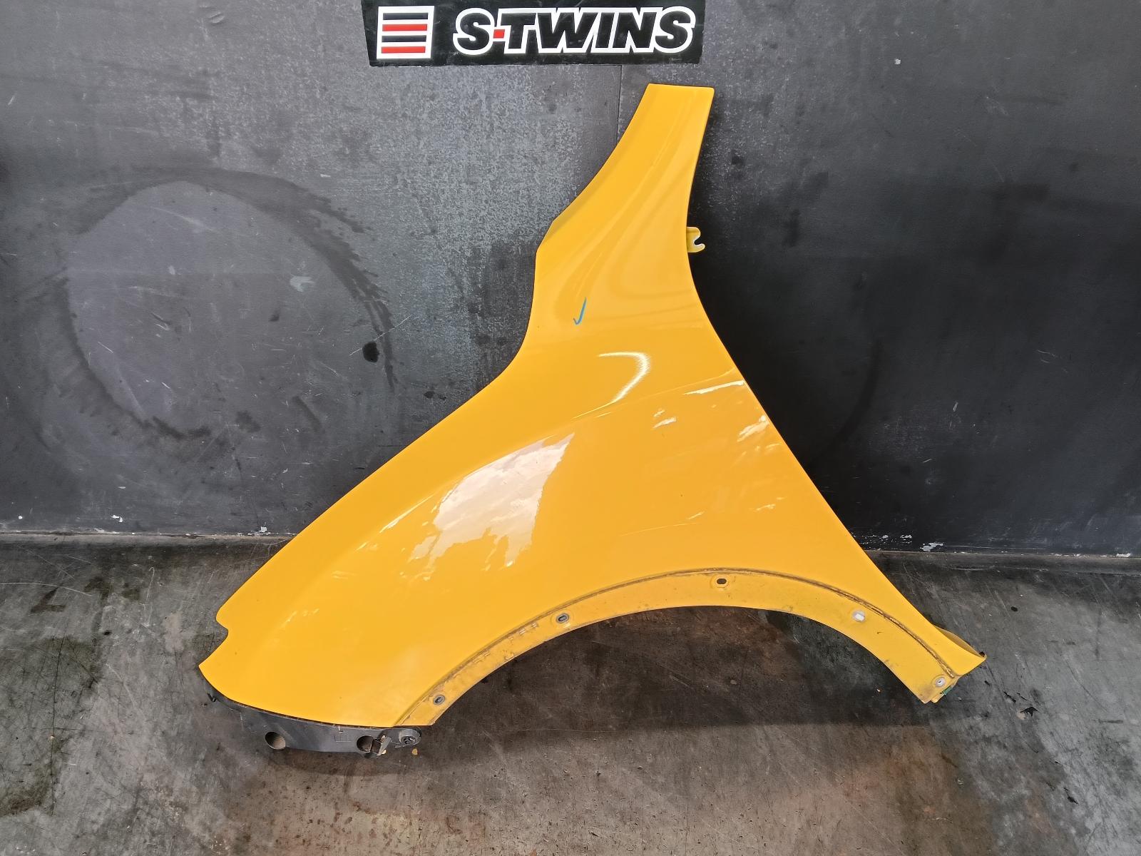 2015 NISSAN JUKE LEFT GUARD F15, 01/15-12/19 0000388911