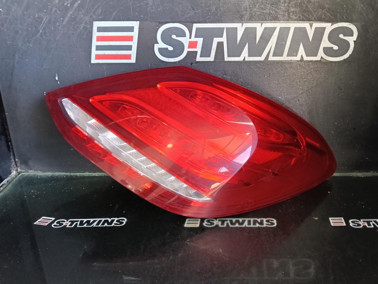 2014 MERCEDES C CLASS RIGHT TAILLIGHT W205, SEDAN, IN BODY, LED TYPE, 06/14-07/18 0000421826