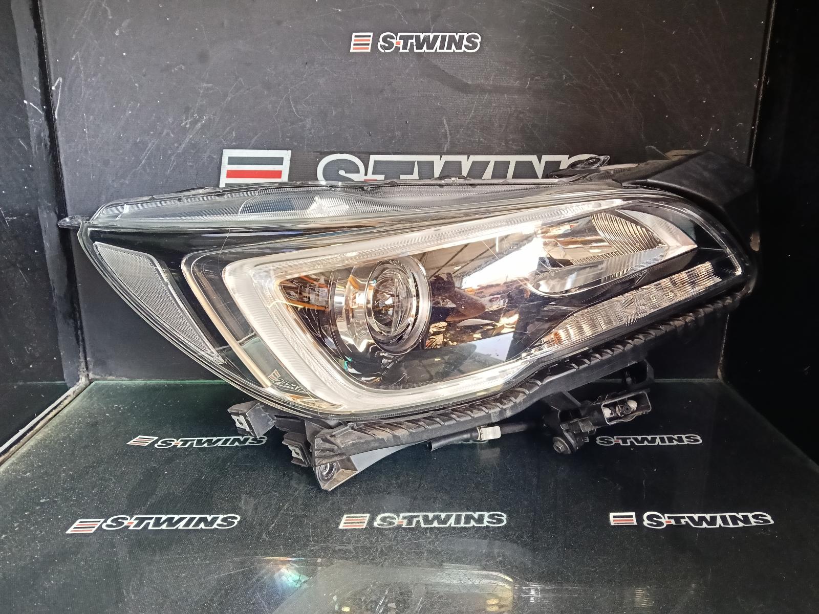 2017 SUBARU OUTBACK RIGHT HEADLAMP 6TH GEN, LED TYPE, 08/14-12/17 0000421936