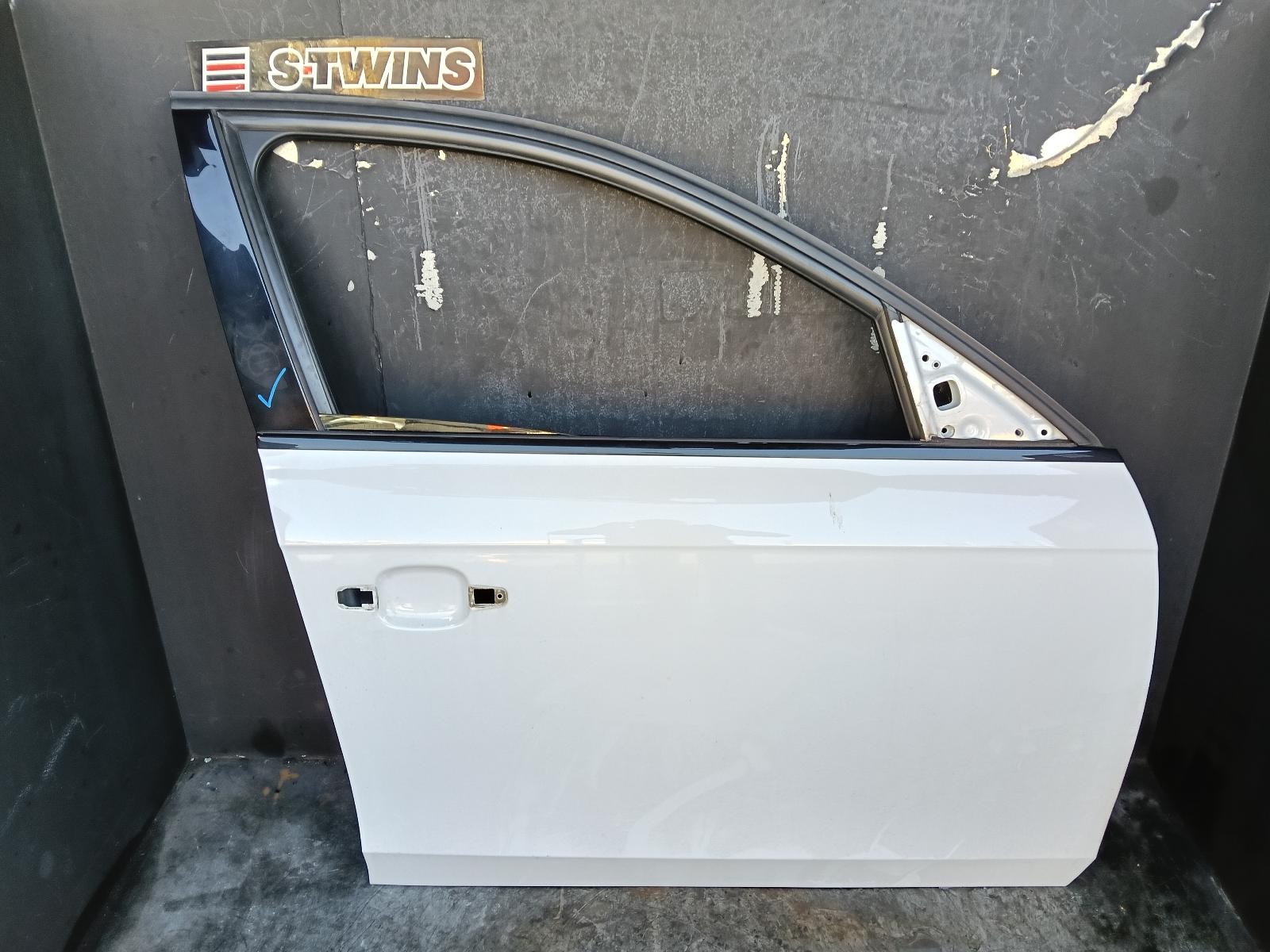 2014 AUDI A4 RIGHT FRONT DOOR A4/S4/RS4, B8 8K, SEDAN/WAGON, 02/08-01/16 0000392752