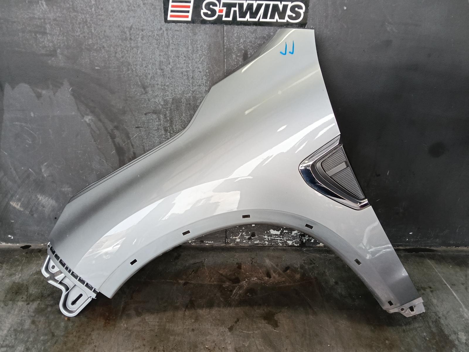 2021 MITSUBISHI ASX LEFT GUARD XD, GUARD VENT, NON FLASHER TYPE, CHROME INSERT, 06/19-12/24 0000394670