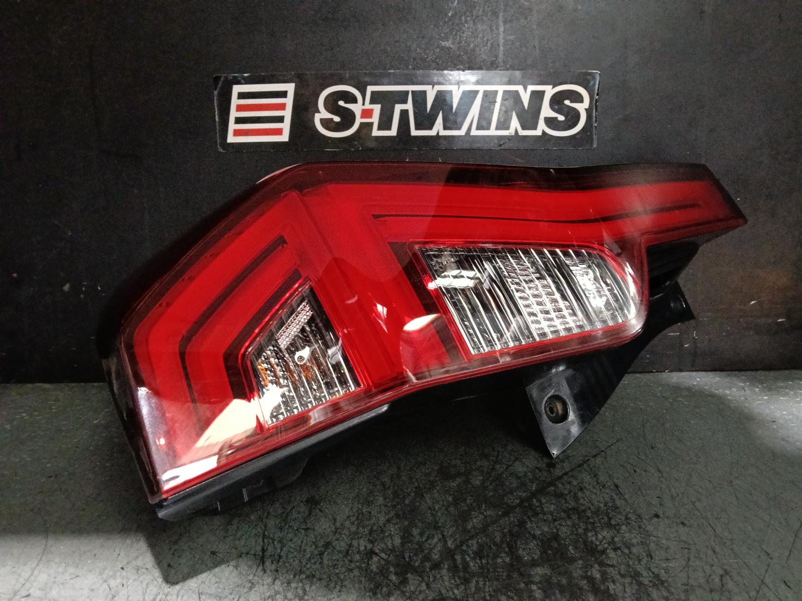 2021 MITSUBISHI PAJERO RIGHT TAILLIGHT PAJERO SPORT, QF-QG, IN BODY, W/ LED TYPE, 11/19- 0000403190