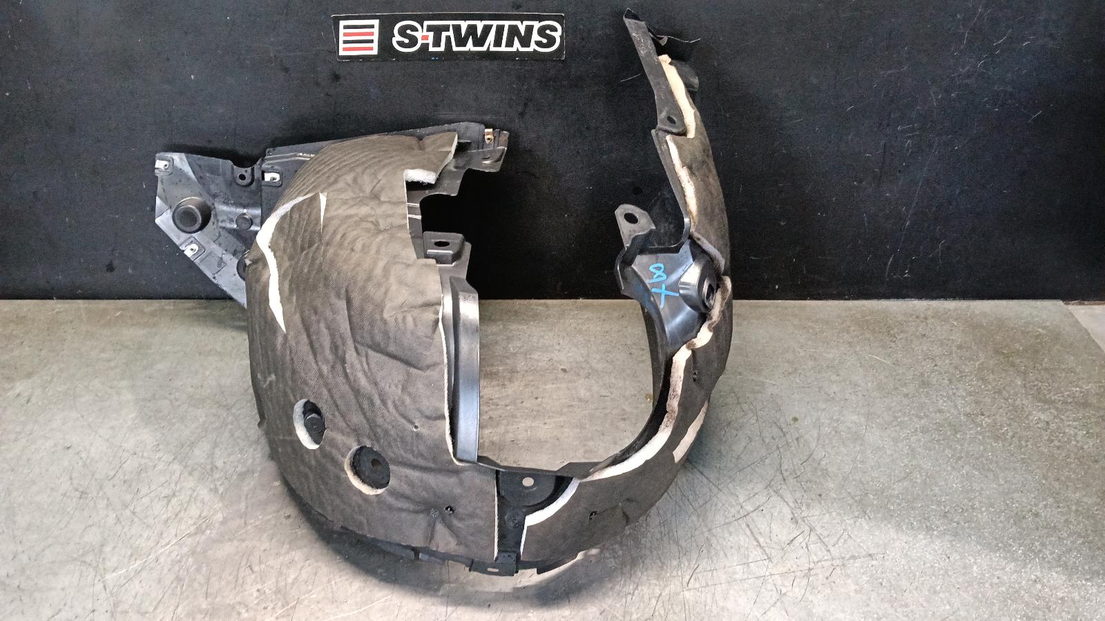 2021 NISSAN JUKE RIGHT GUARD LINER F16, 03/20- 0000400699