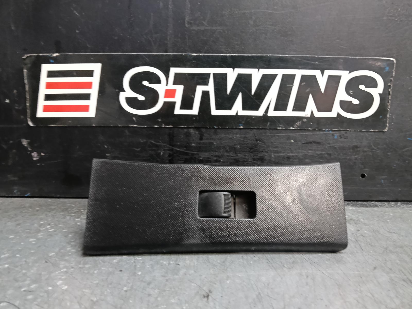 2016 ISUZU DMAX PWR DR WIND SWITCH LH FRONT, RC, 05/12-06/20 0000422445