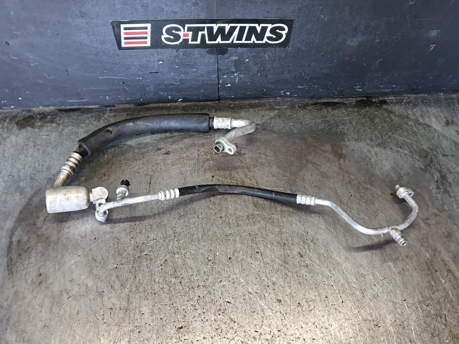 2011 HOLDEN COMMODORE A C HOSES PETROL, 3.6, LLT, UNDER BONNET SET, VE, 08/09-05/13 0000422434