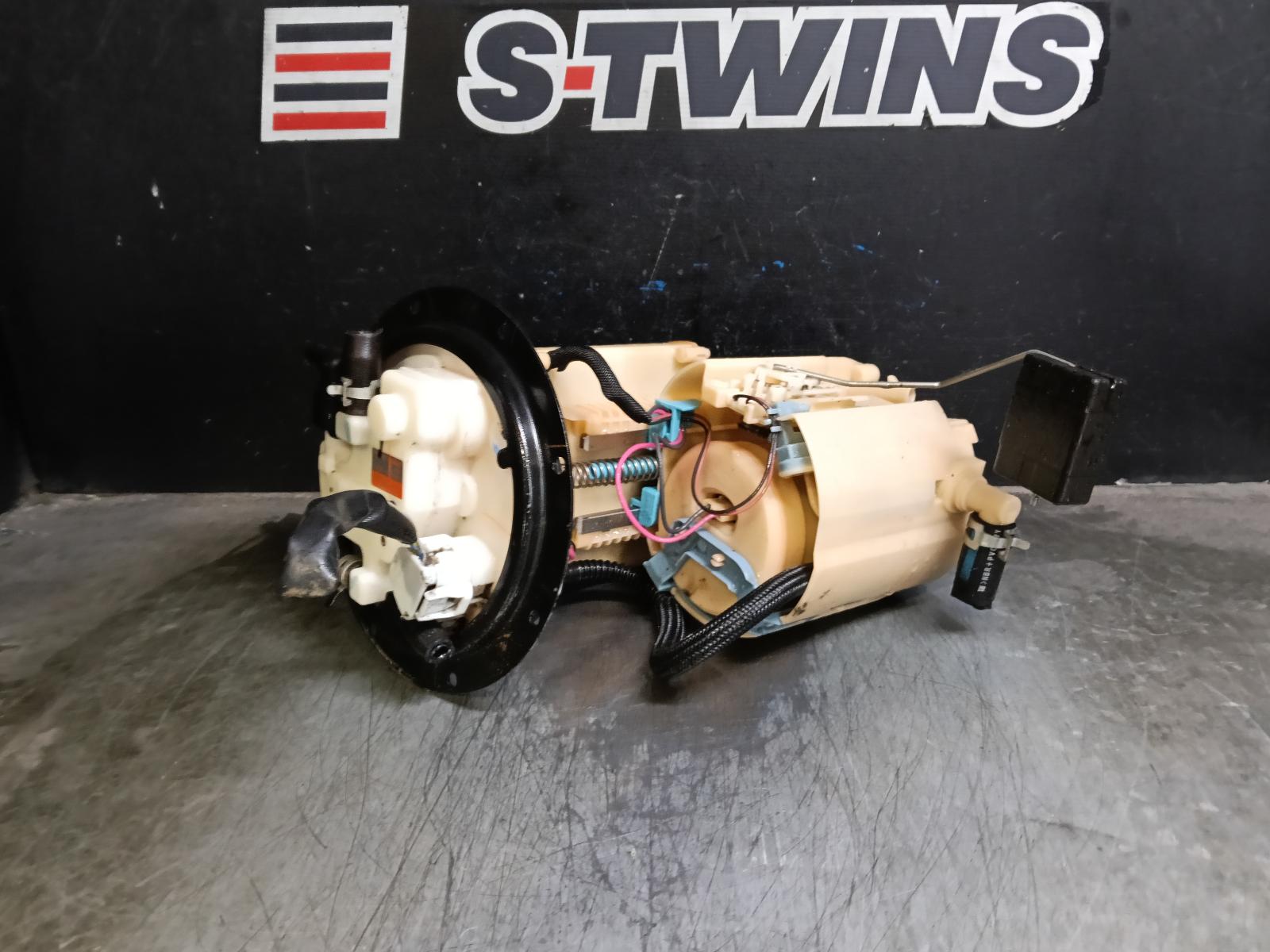 2018 TOYOTA TARAGO FUEL PUMP ACR50R, 2.4, 01/06-06/20 0000419366