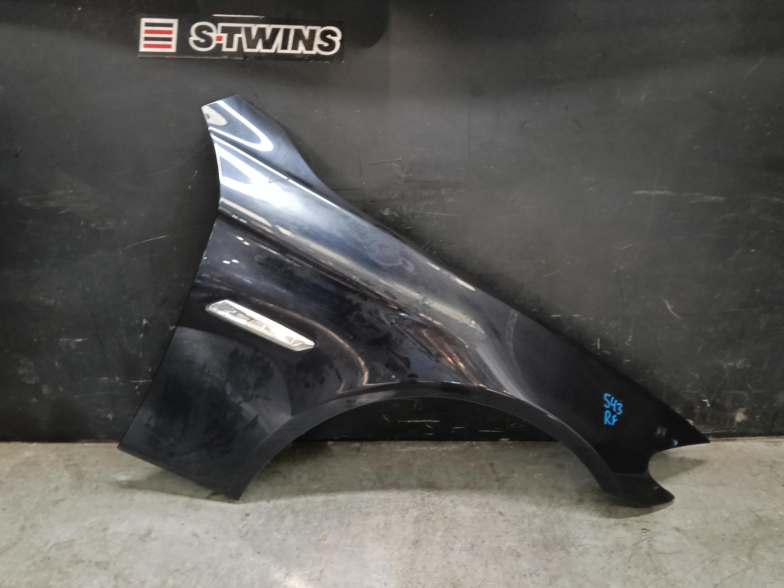 2013 BMW 5 SERIES RIGHT GUARD F10/F11, 05/10-01/17 0000422960