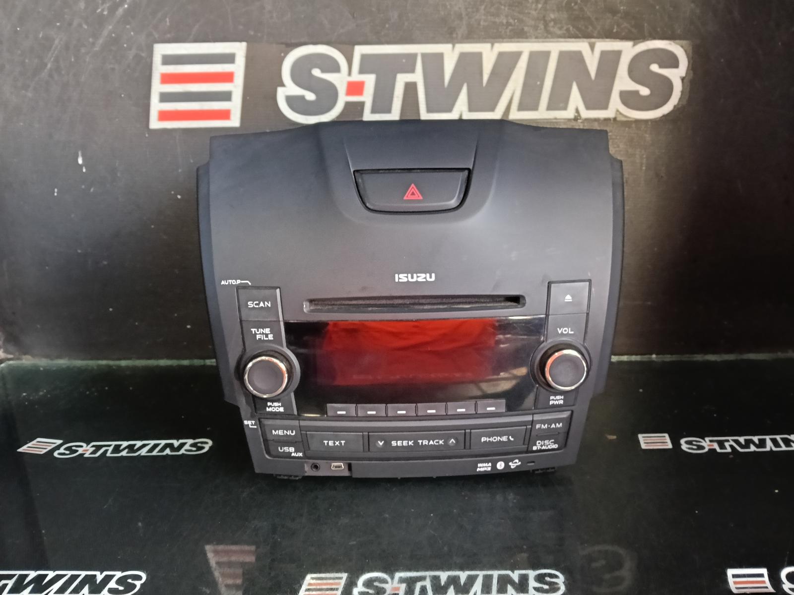 2014 ISUZU DMAX CD PLAYER, W/ BLUETOOTH, AUX & USB, RC, 05/12-10/16 0000422864
