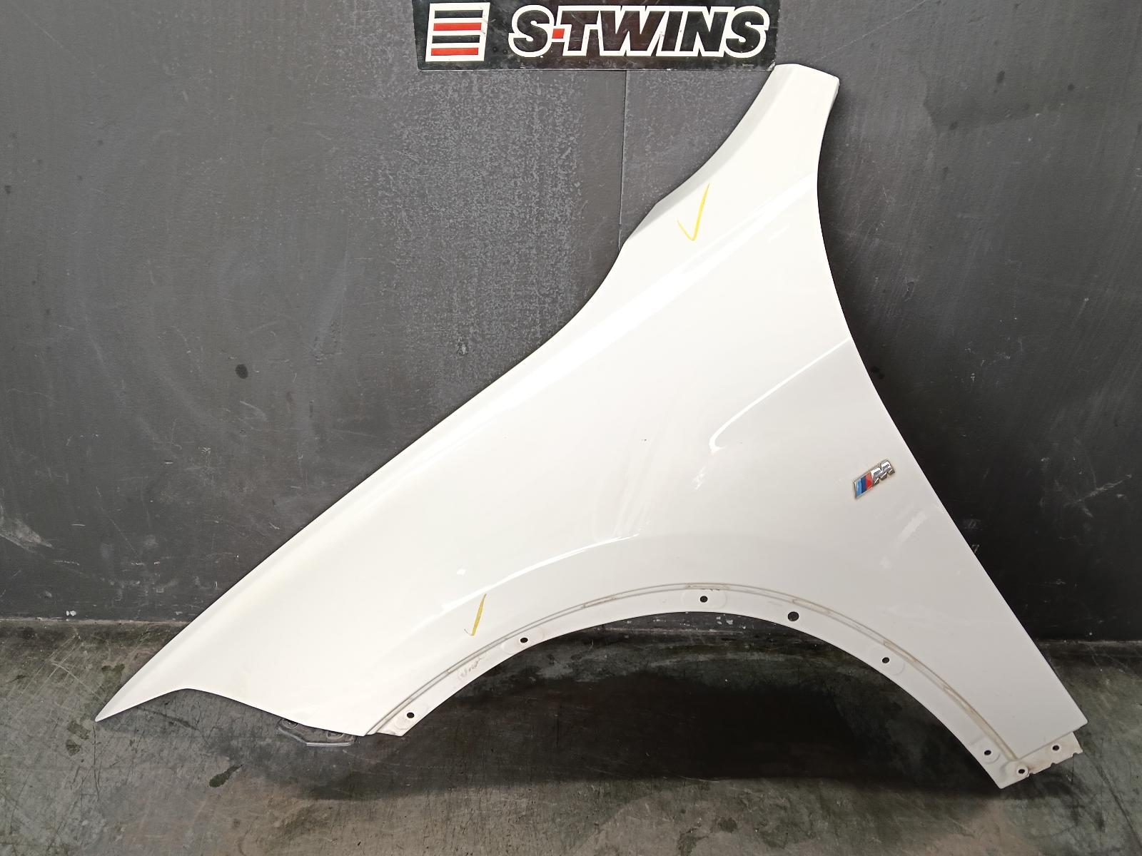 2018 BMW X1 LEFT GUARD F48, 08/15-06/22 0000422748