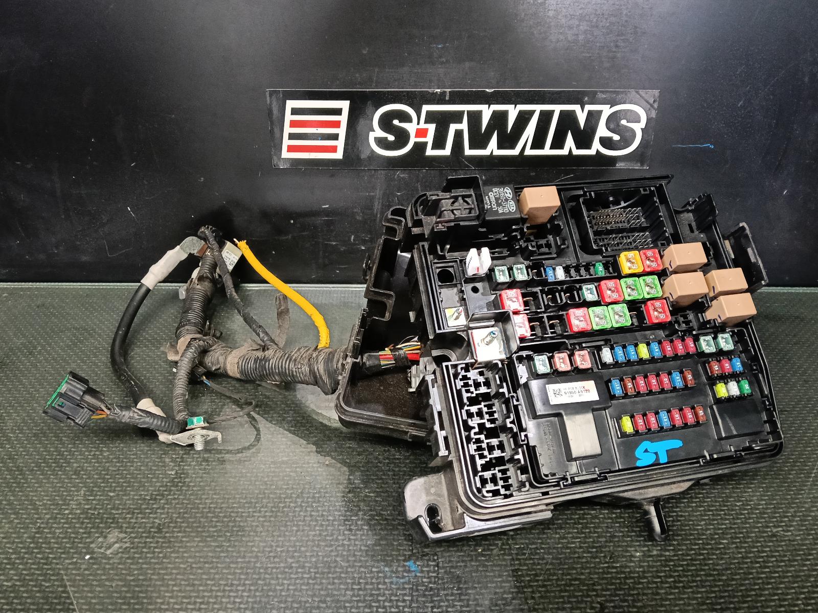 2017 KIA CARNIVAL/GRAND CARNIVAL FUSE BOX ENGINE BAY, PETROL, YP, 12/14-10/20 0000423175