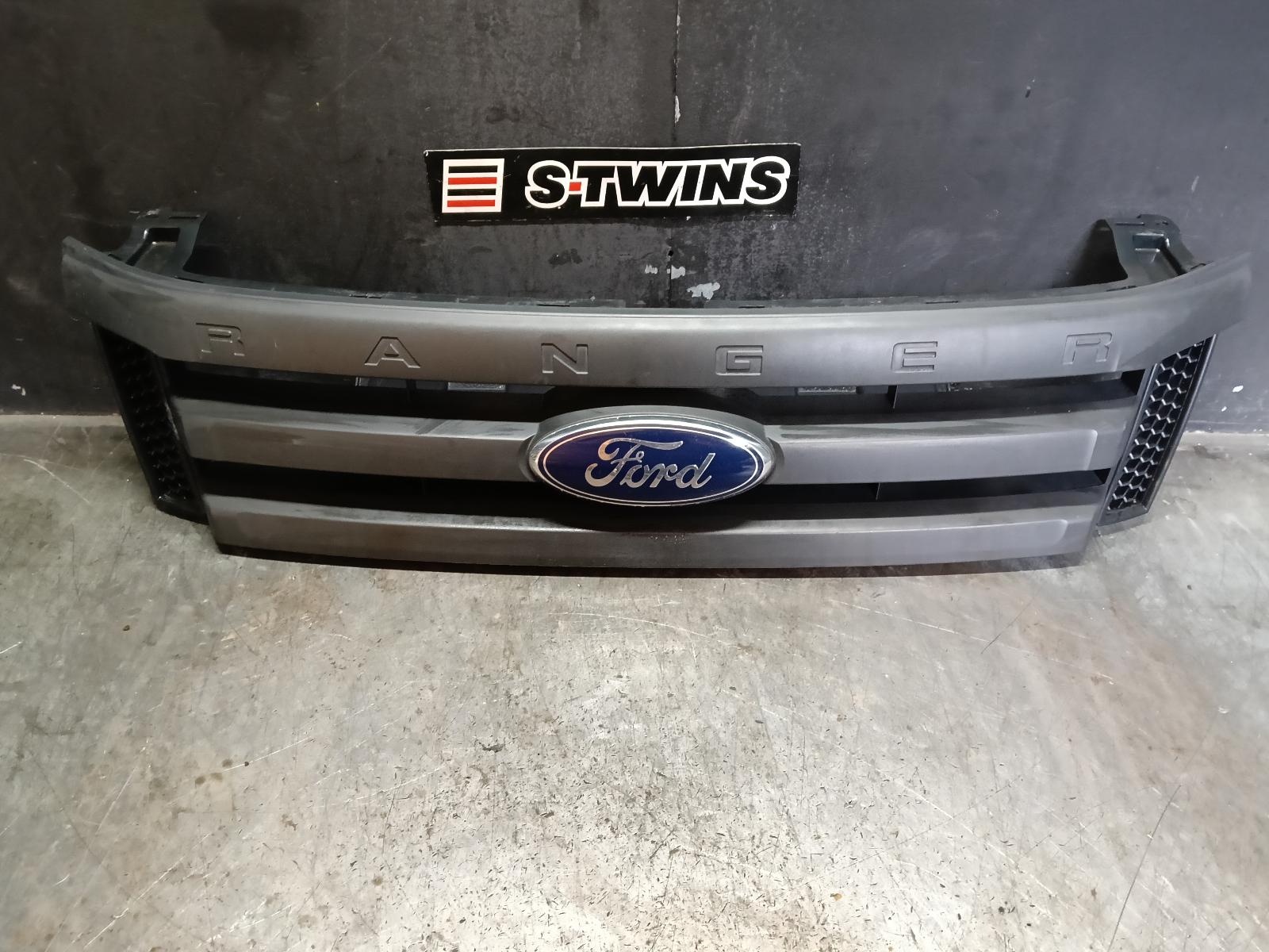 2014 FORD RANGER GRILLE RADIATOR GRILLE, PX SERIES 1, BLACK, DIESEL, 06/11-06/15 0000404794