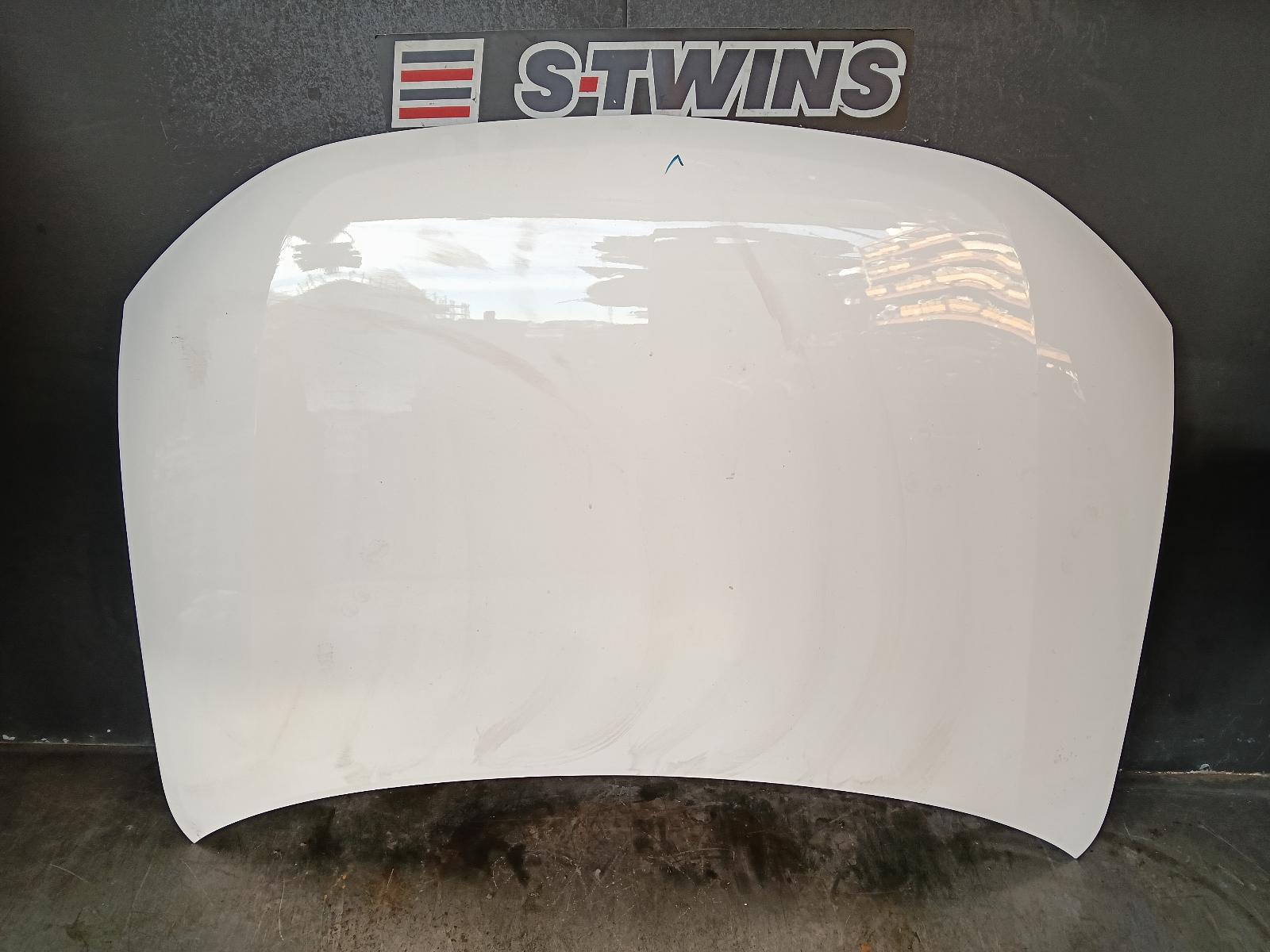 2014 MITSUBISHI OUTLANDER BONNET ZJ, 10/12-03/15 0000395682