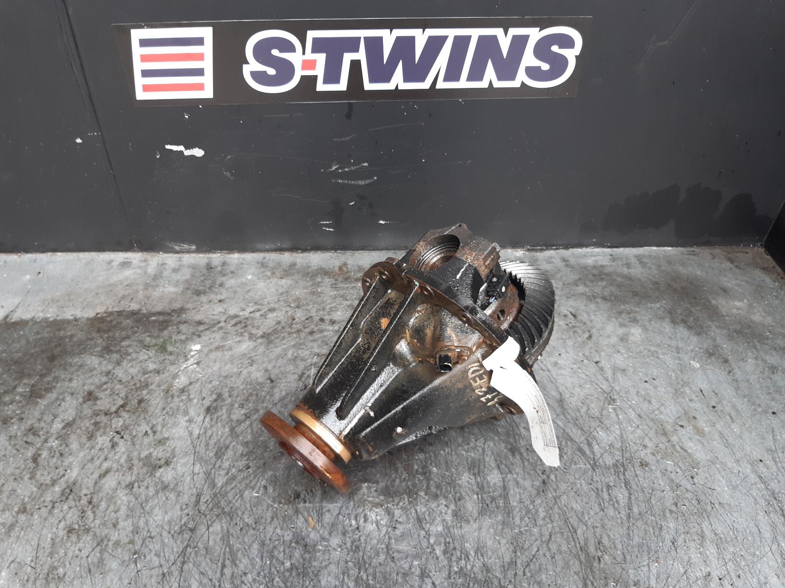2015 MAZDA BT50 DIFFERENTIAL CENTRE REAR, 2.2/3.2, DIESEL, AUTO T/M, 4WD, 3.73 RATIO, LOCKER TYPE, UP, 10/11-08/15 0000109133