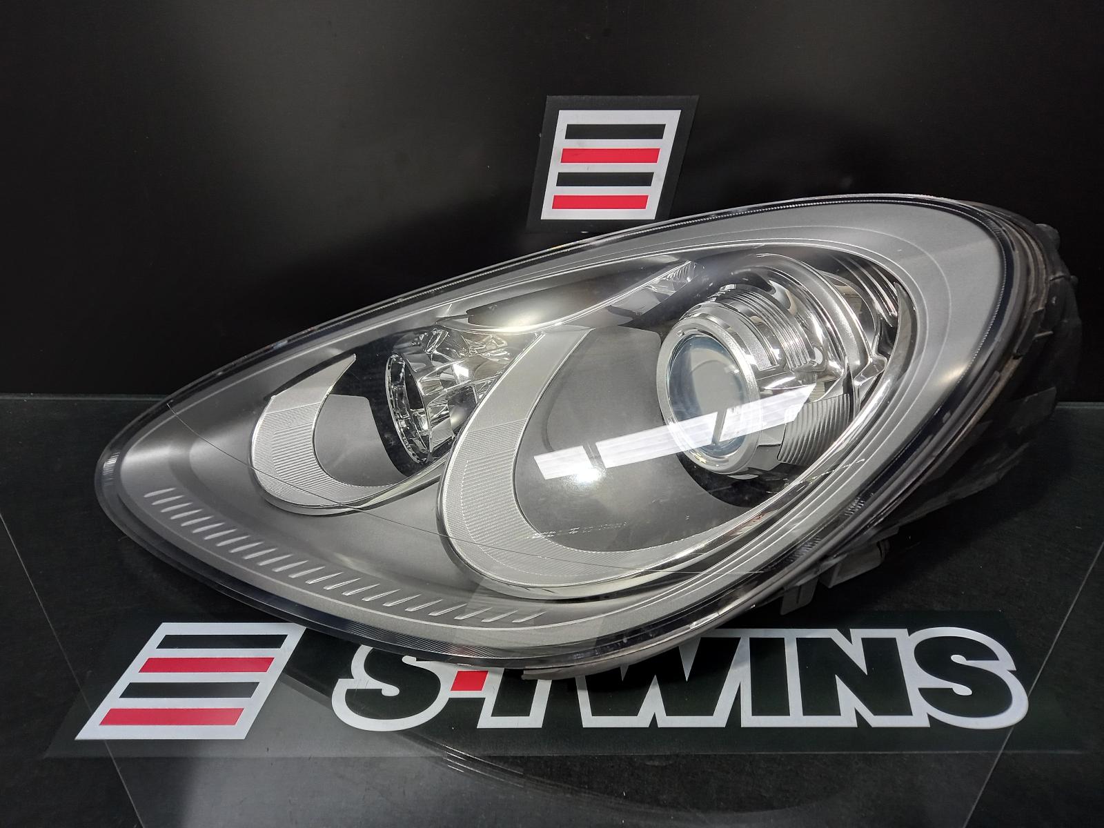 2013 PORSCHE CAYENNE LEFT HEADLAMP BI-XENON TYPE, ADAPTIVE TYPE, NON CORNERING TYPE, 92A, 07/10-10/14 0000153590