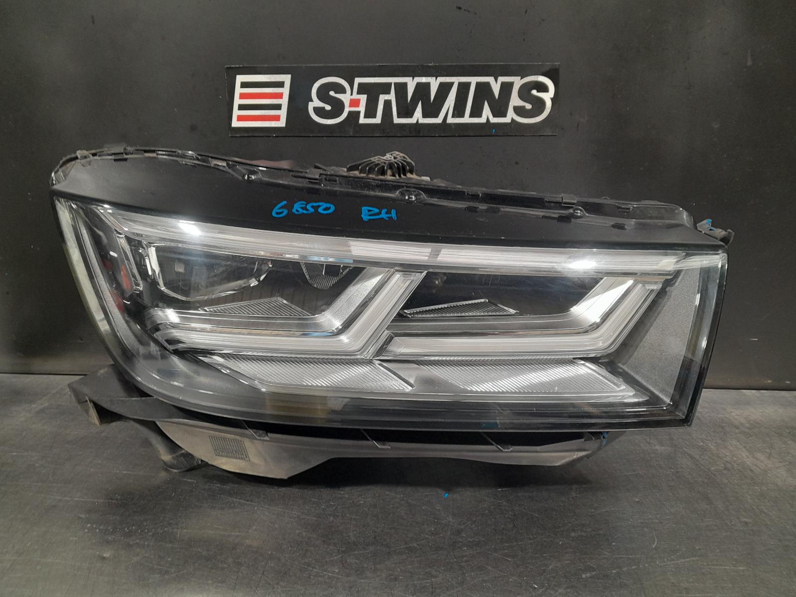 2017 AUDI Q5 RIGHT HEADLAMP FY, LED, ADAPTIVE TYPE, 02/17-08/20 0000304024