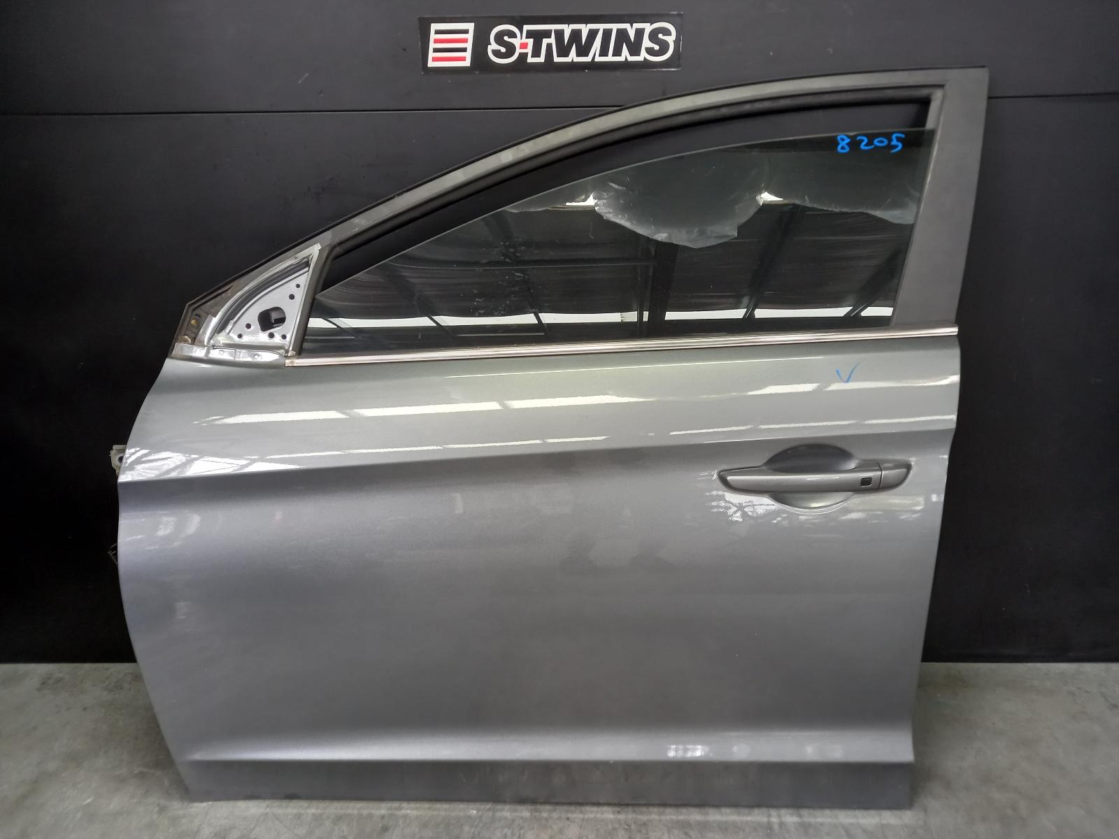 2018 HYUNDAI ELANTRA LEFT FRONT DOOR AD, 12/15-12/20 0000326612