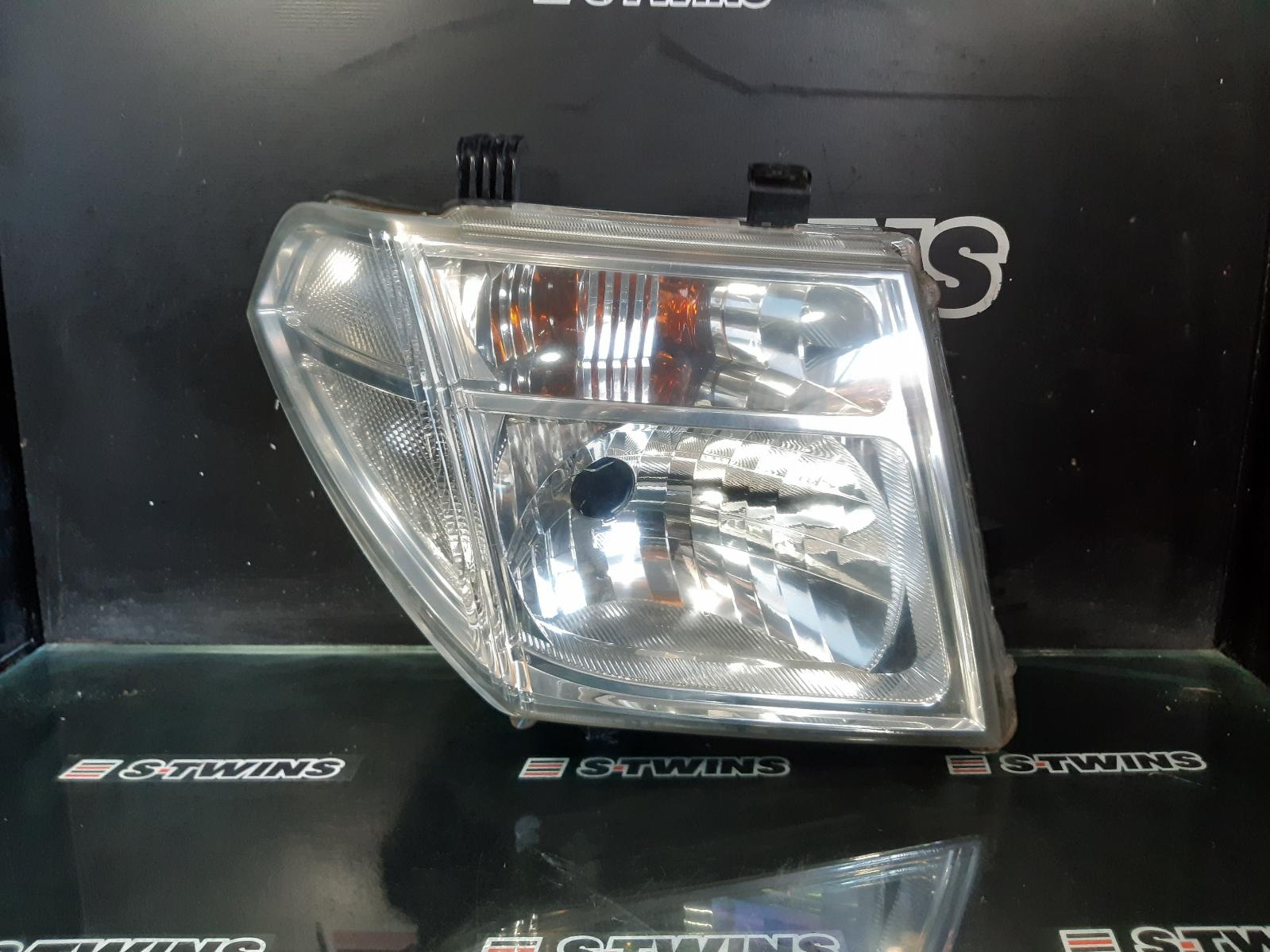 2011 NISSAN NAVARA RIGHT HEADLAMP D40 (VIN MNT), 09/05-08/15 0000205992