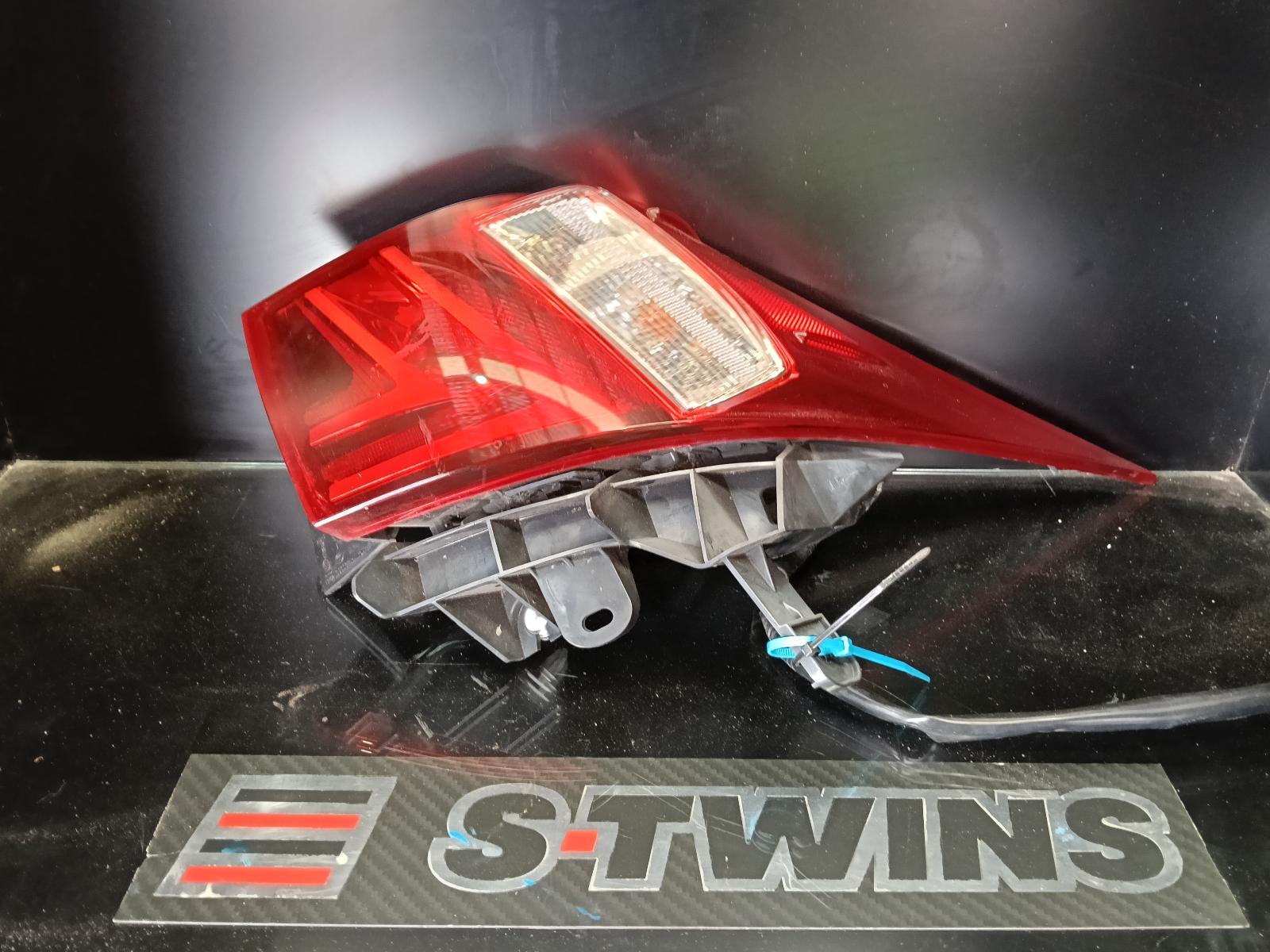 2020 LEXUS IS SERIES RIGHT TAILLIGHT XE30, IN BODY, IS200T, 10/16-08/20 0000370606