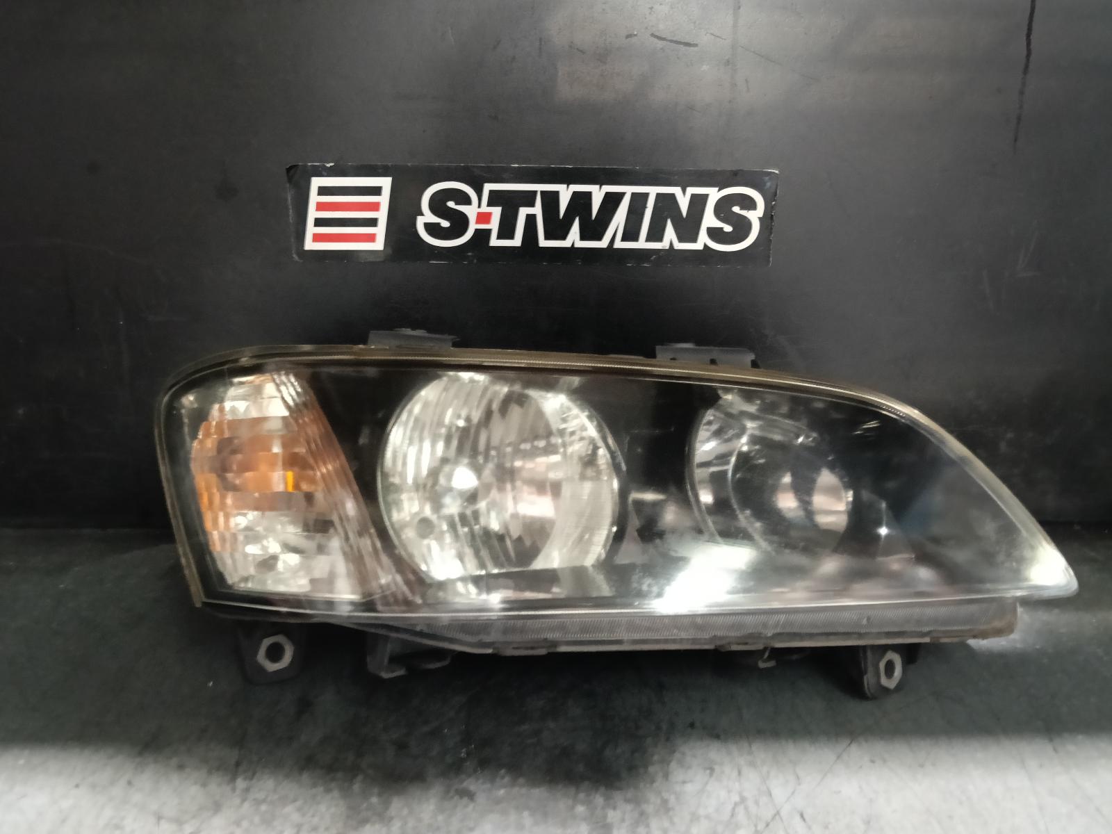 2010 HOLDEN COMMODORE RIGHT HEADLAMP VE SI, OMEGA/BERLINA/LUMINA/SS/SV6/INTERNATIONAL/60TH ANNIV, 08/06-08/10 0000407073