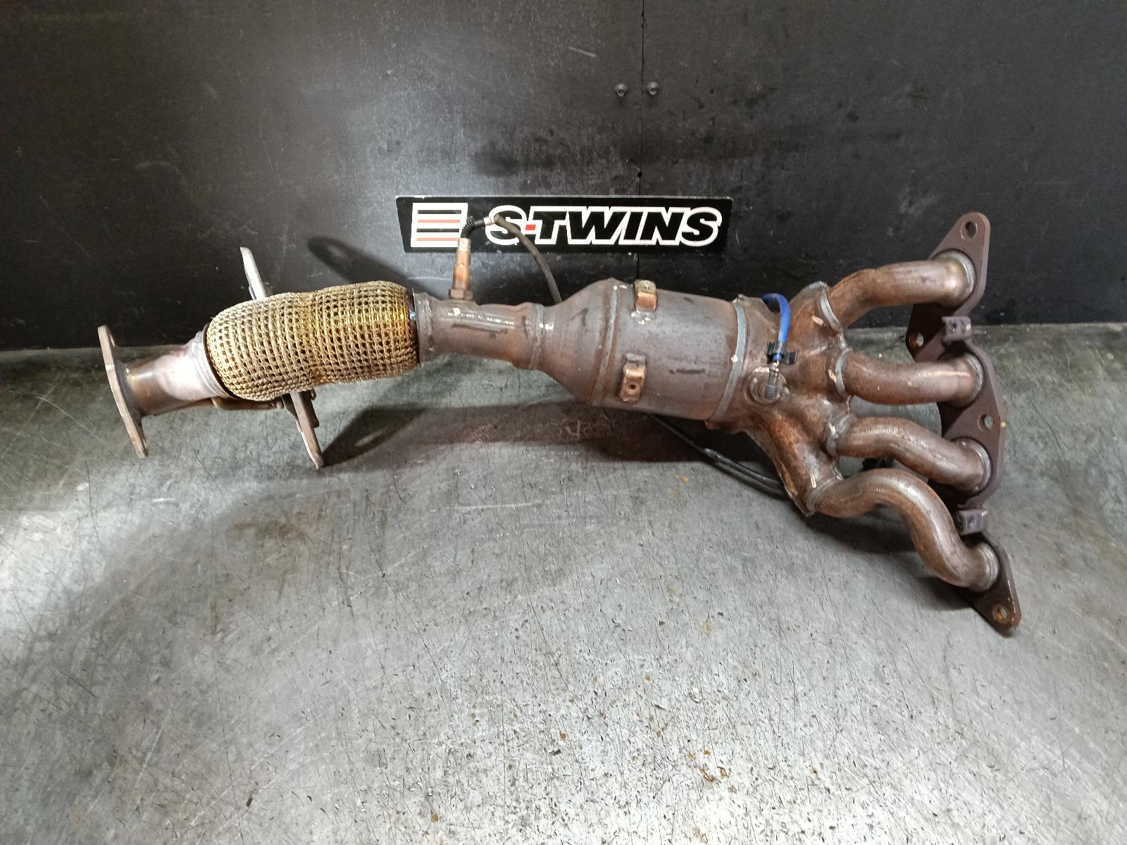 2012 FORD FOCUS CATALYTIC CONVERTER MANIFOLD-CAT TYPE, 2.0, PETROL, NON TURBO, LV-LW, 06/08-08/15 0000417725